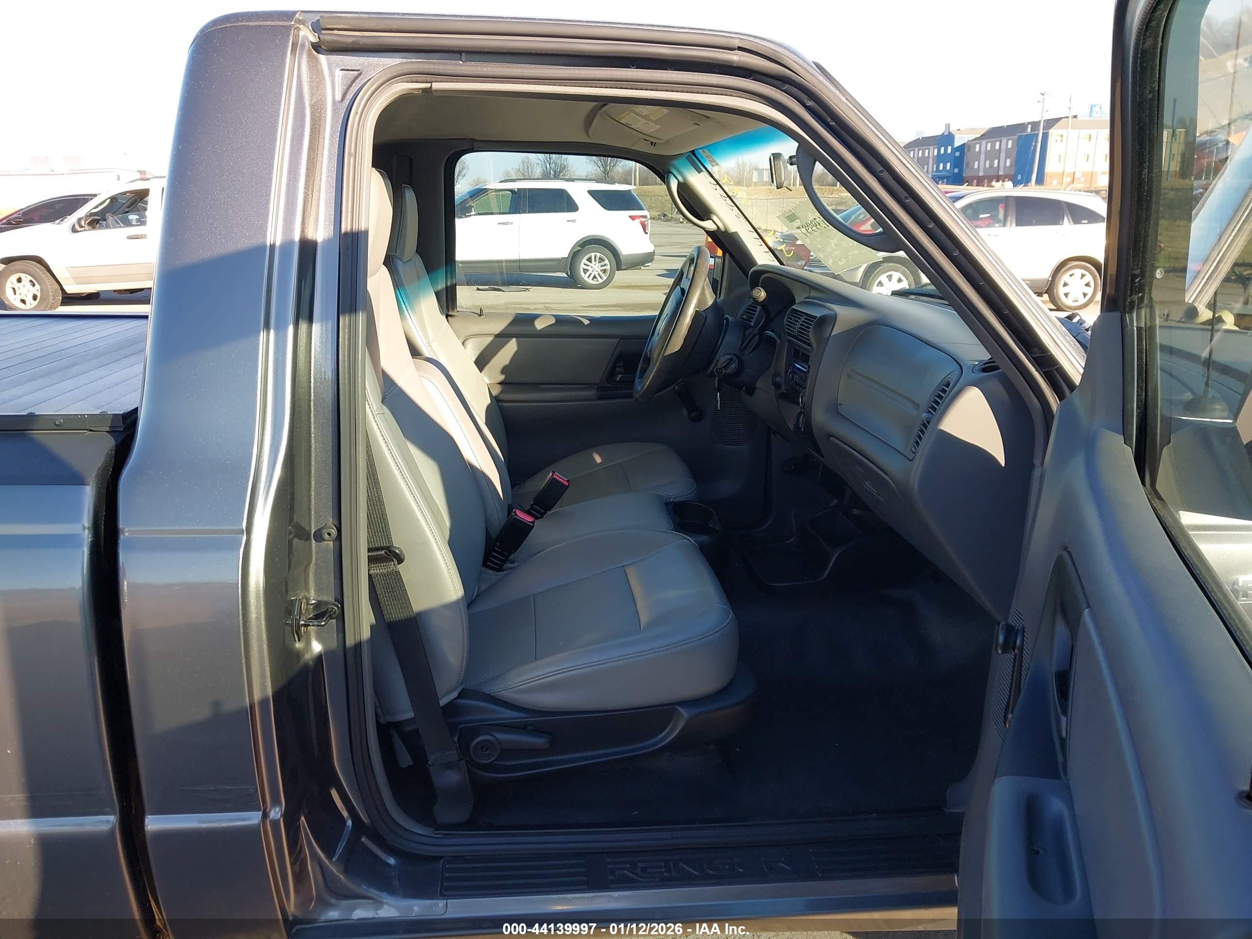 FORD RANGER image 5
