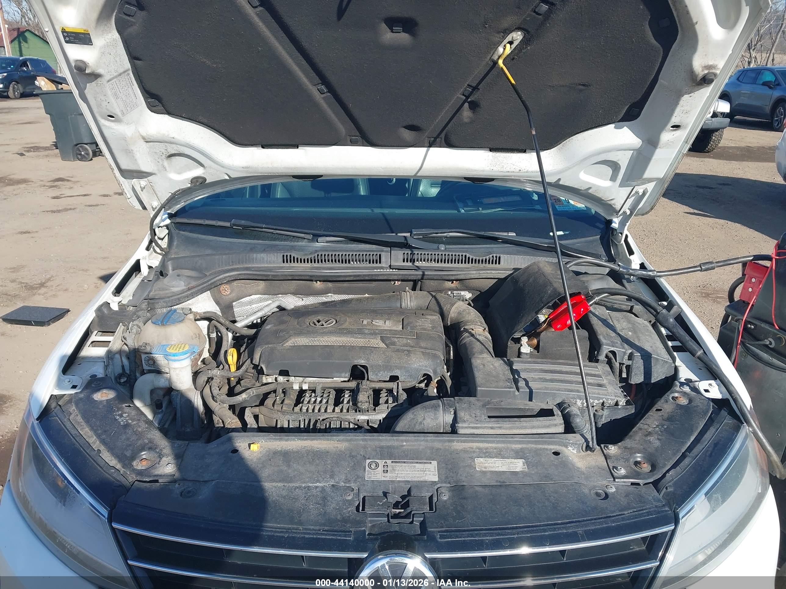 VOLKSWAGEN JETTA image 10