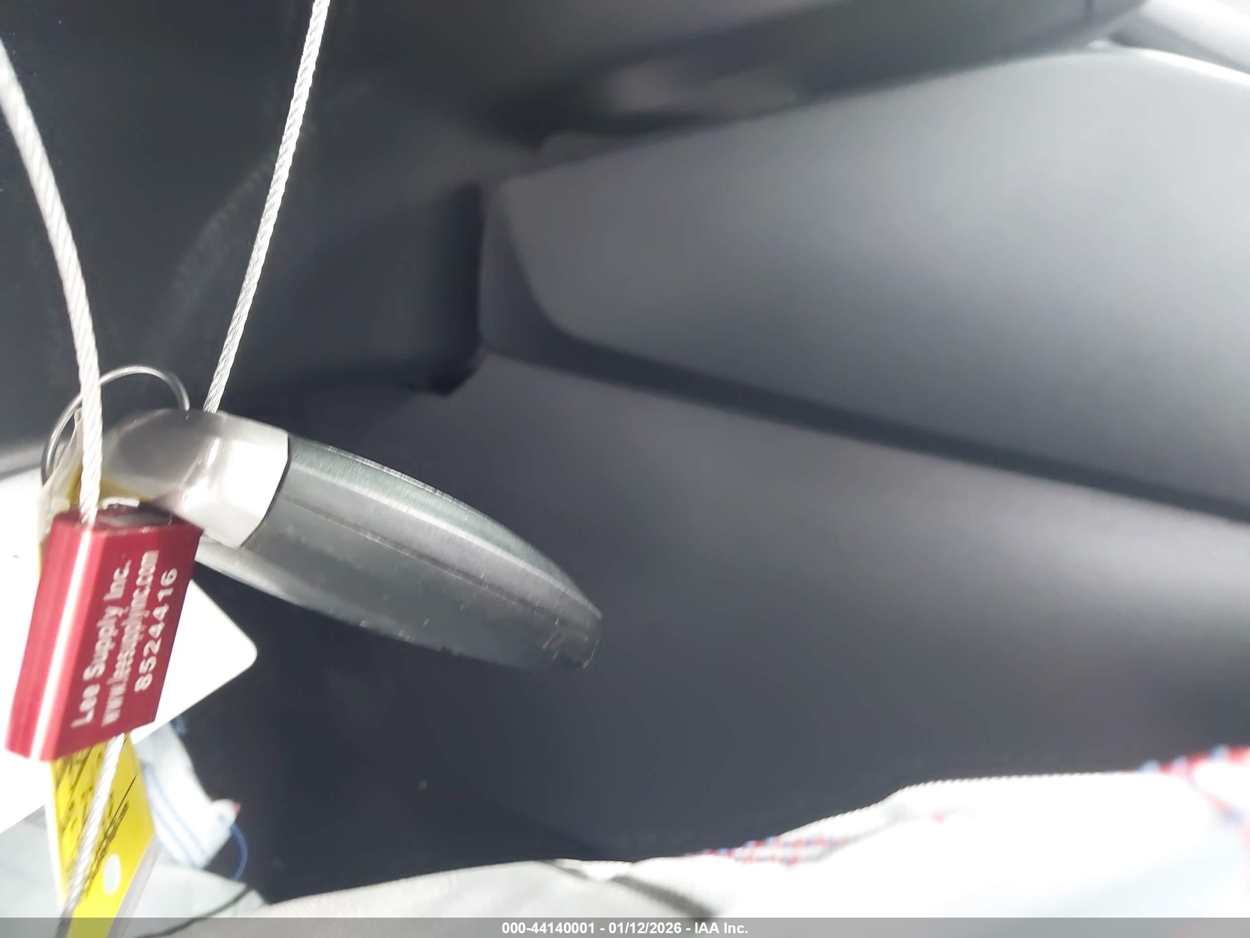 FORD ESCAPE image 11