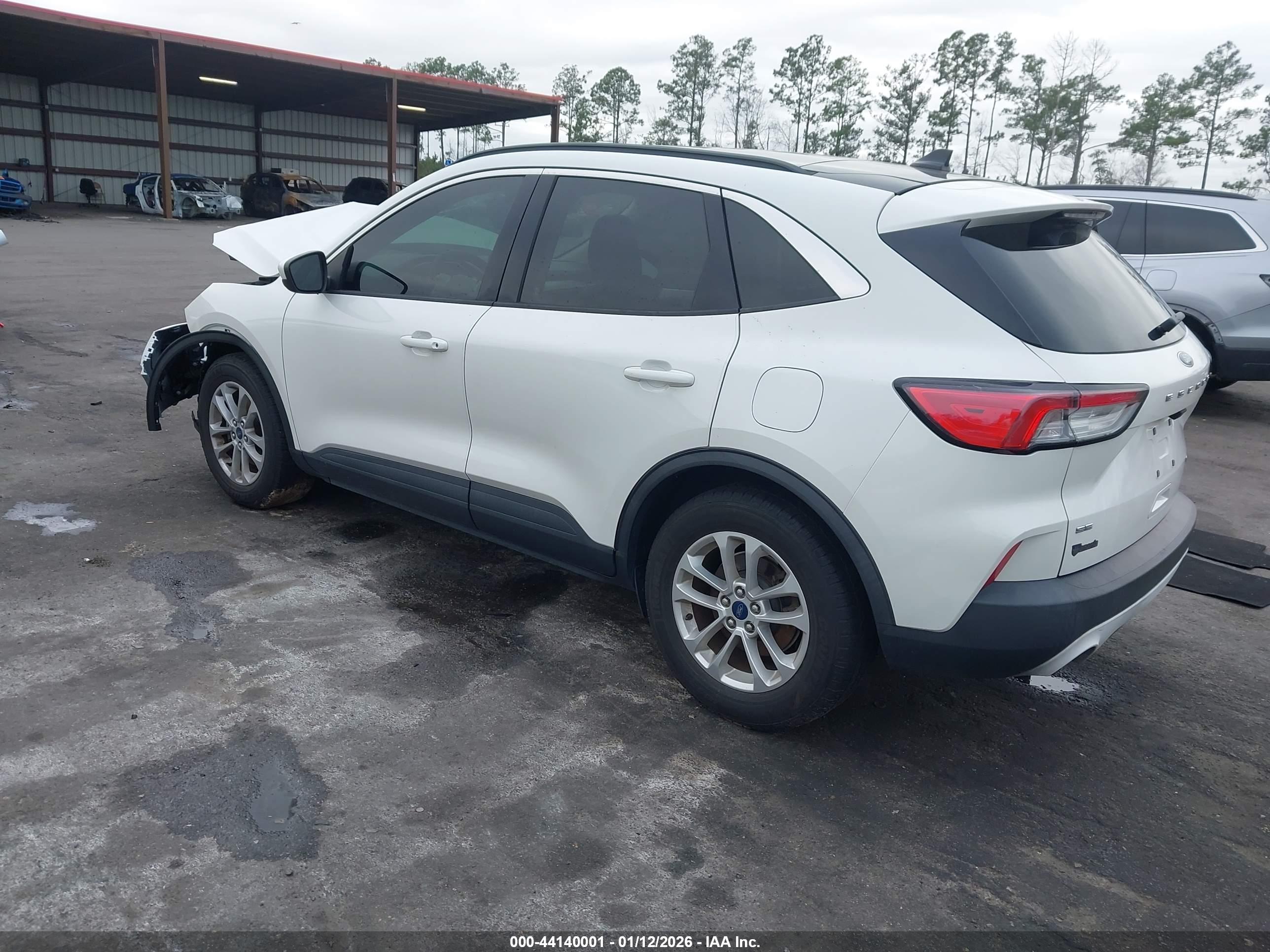 FORD ESCAPE image 3
