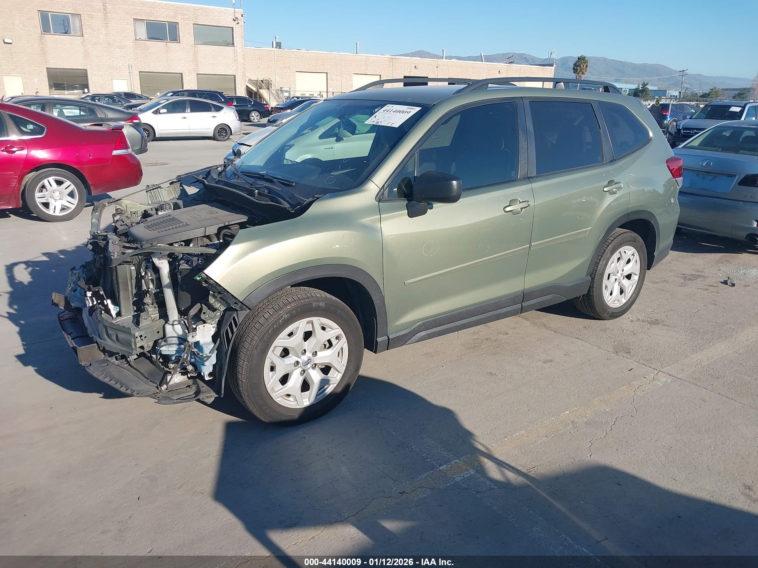 SUBARU FORESTER image 2