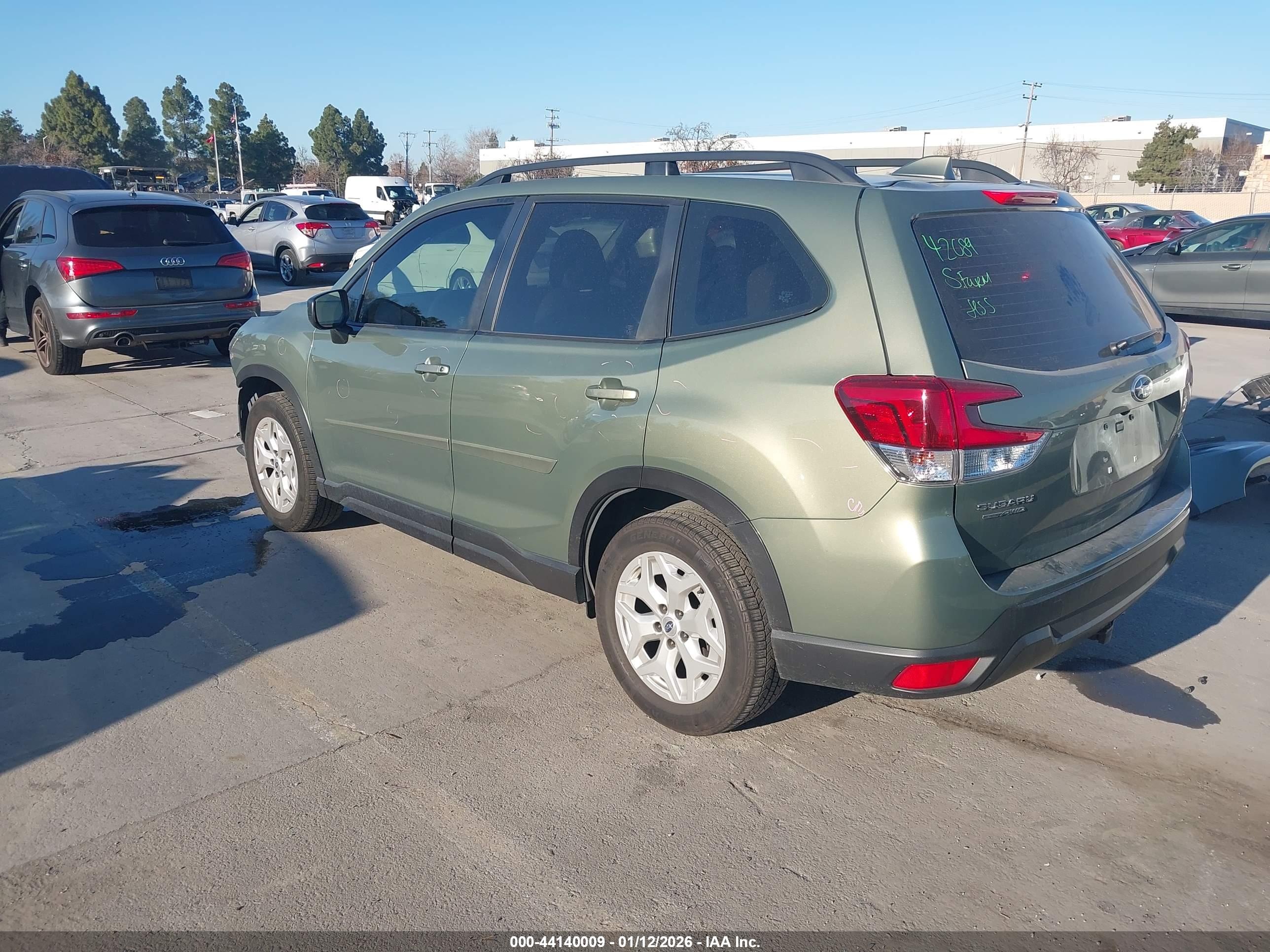 SUBARU FORESTER image 3