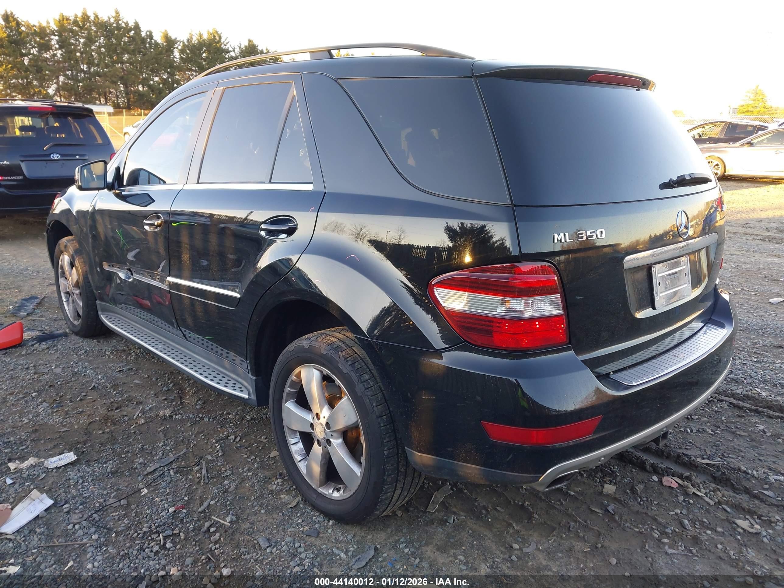 MERCEDES-BENZ ML image 3