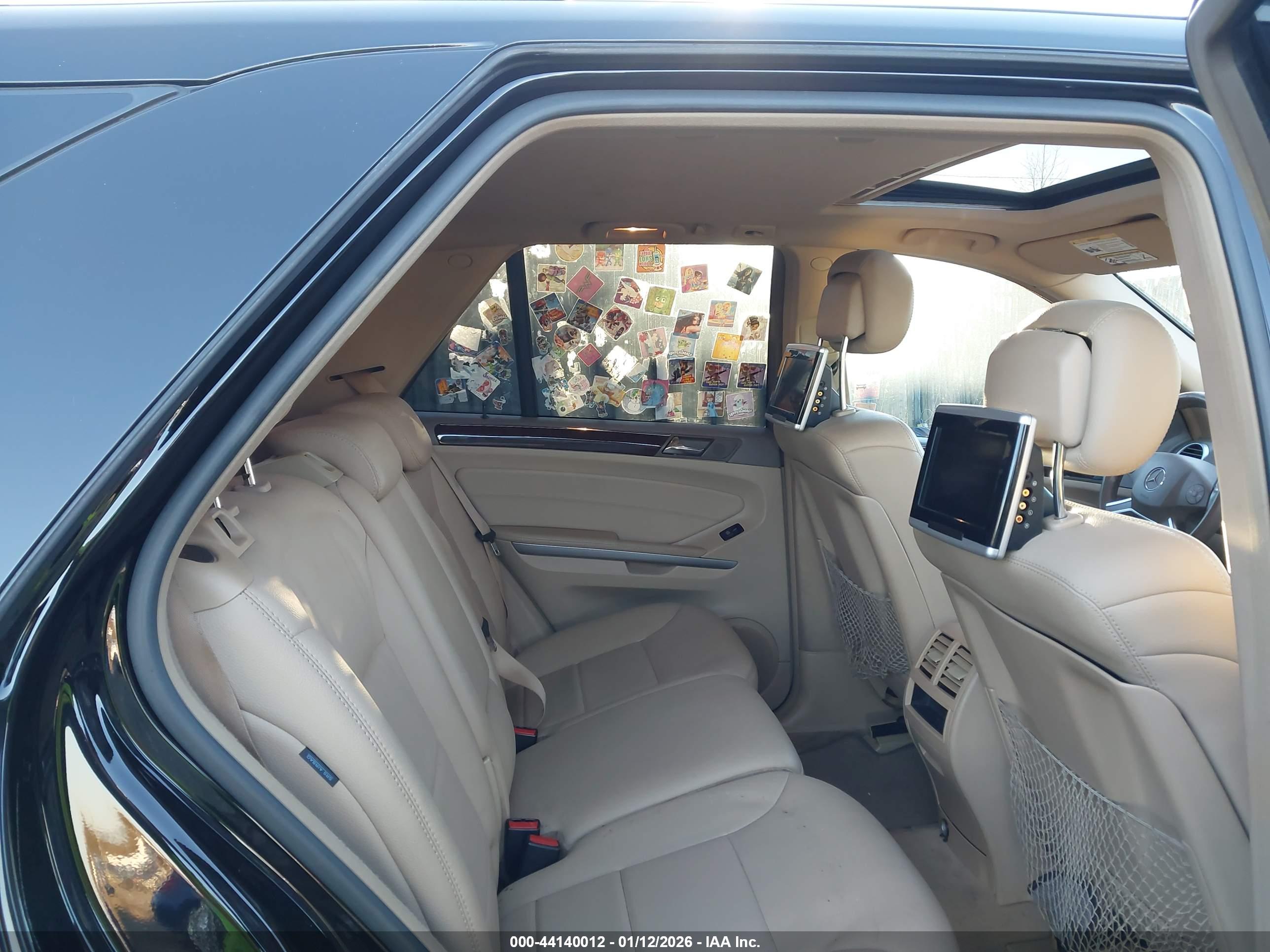 MERCEDES-BENZ ML image 8