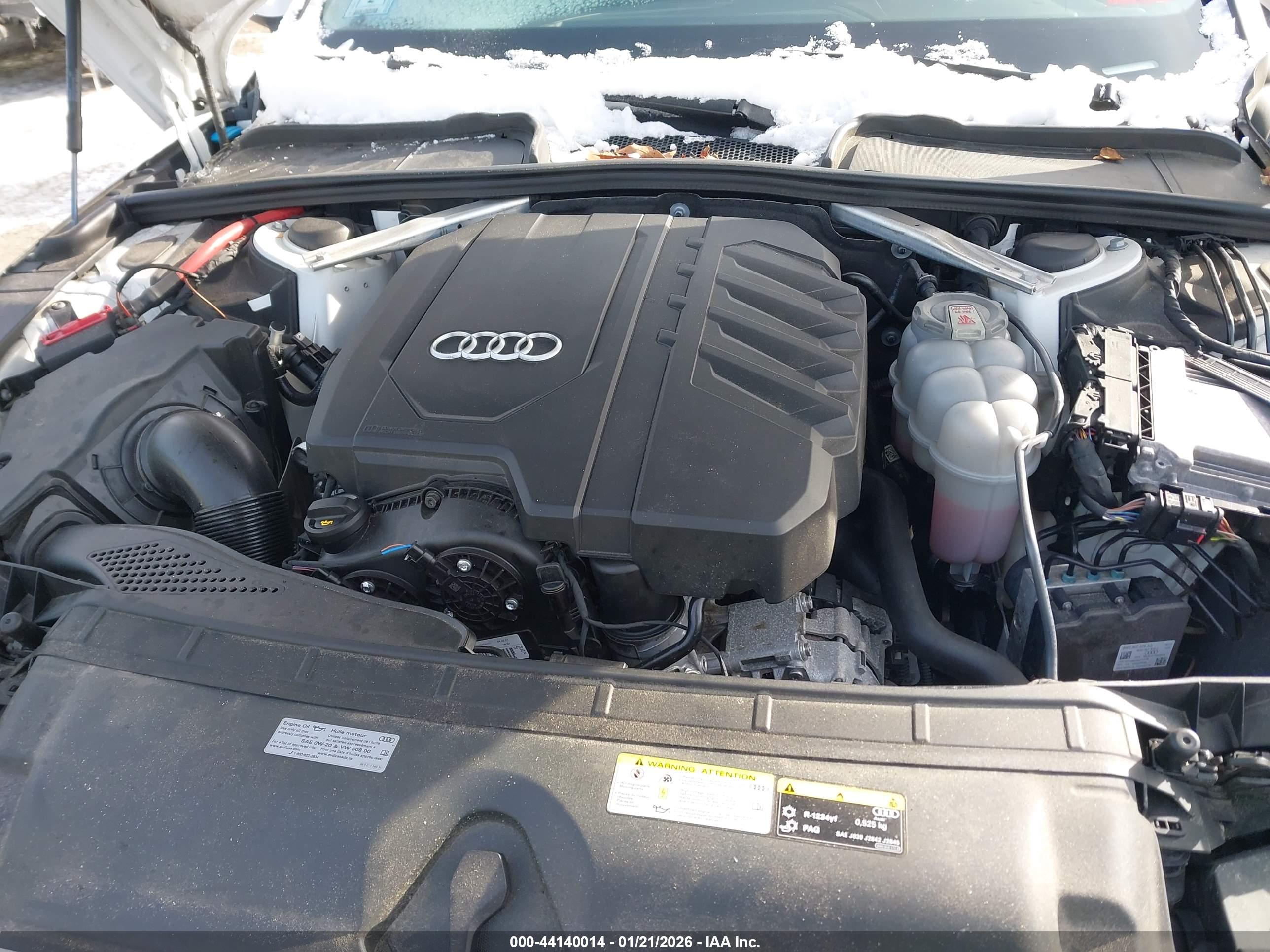 AUDI A4 image 10
