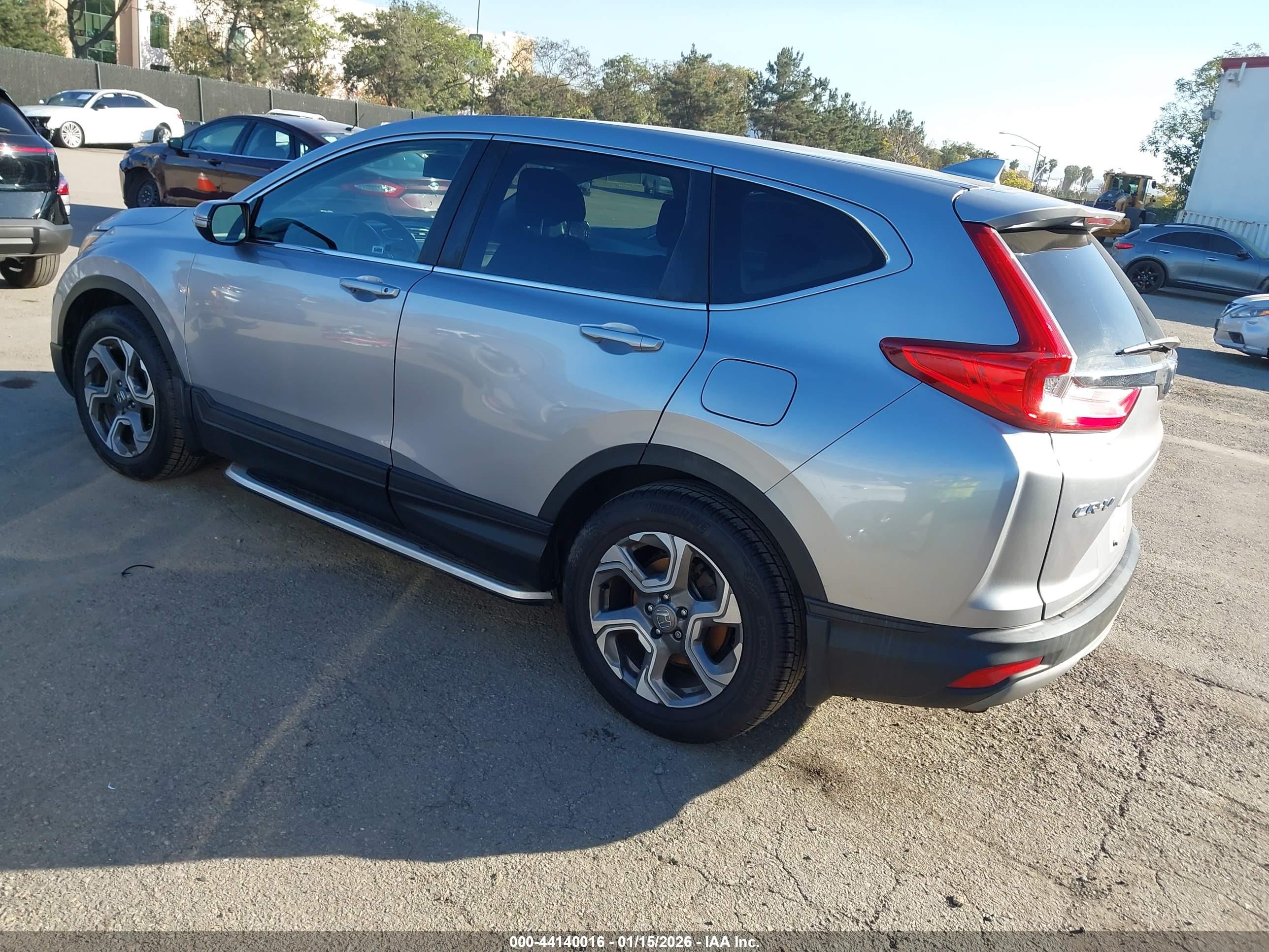 HONDA CR-V image 3