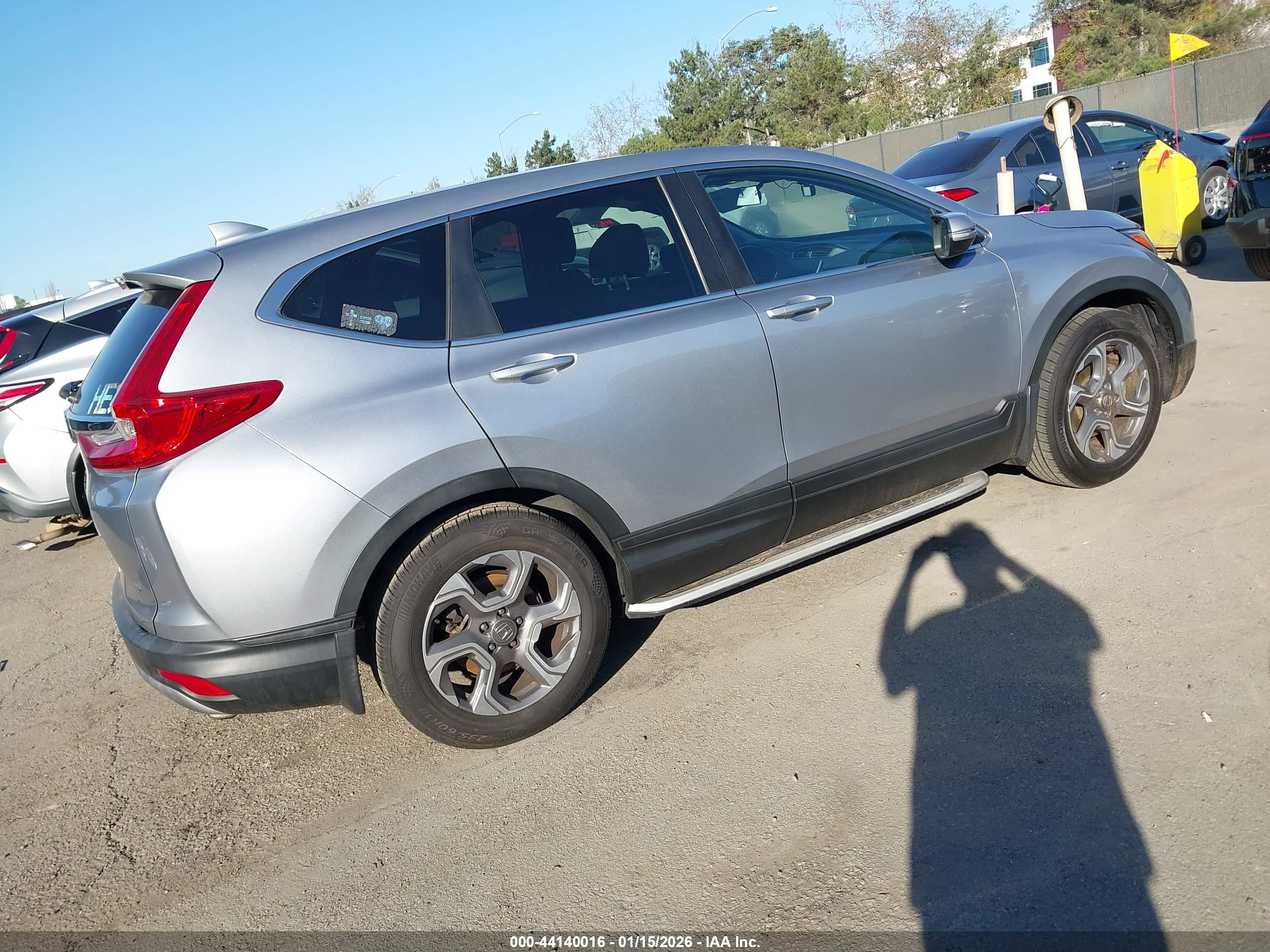 HONDA CR-V image 4