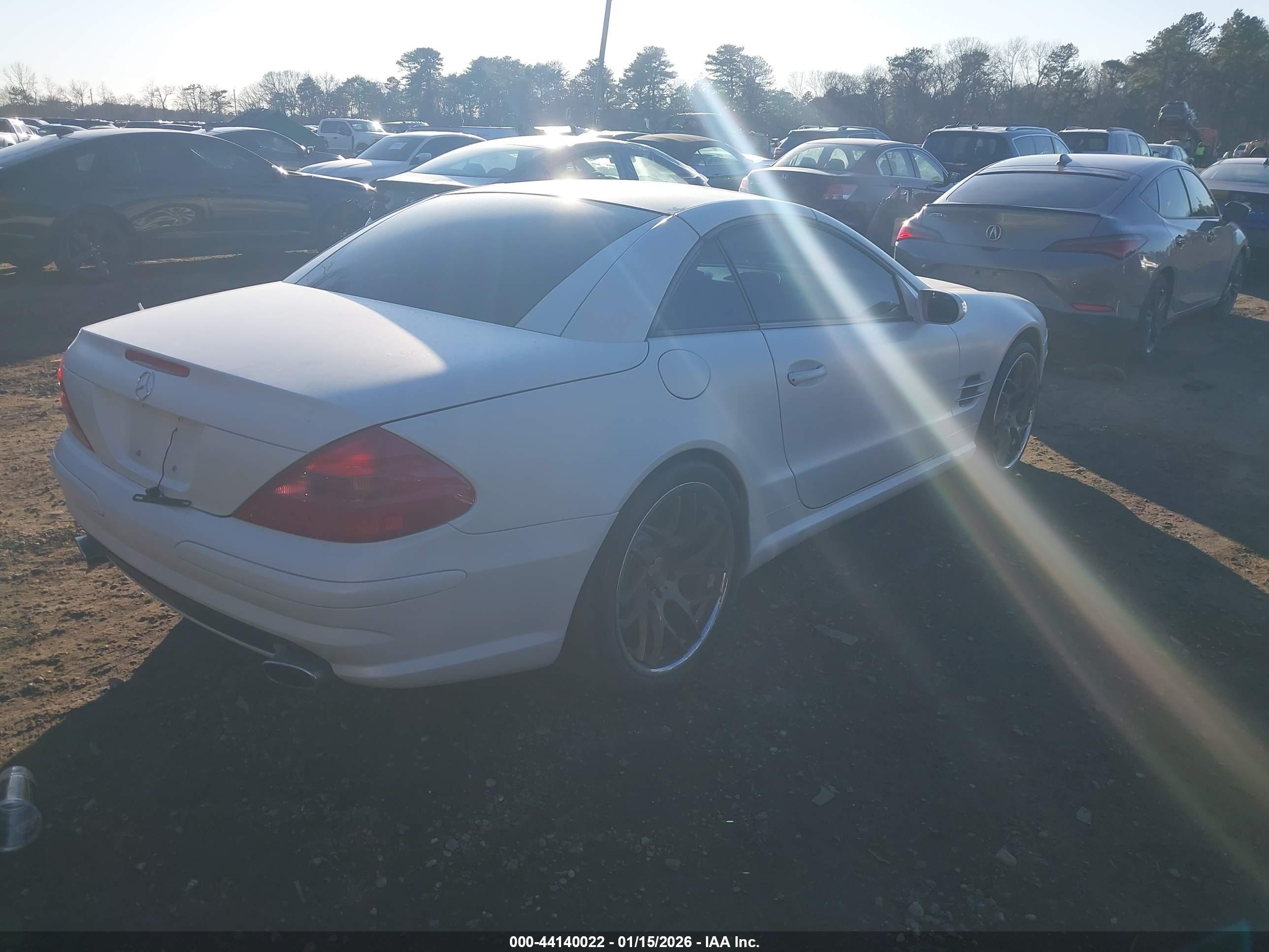 MERCEDES-BENZ SL image 4