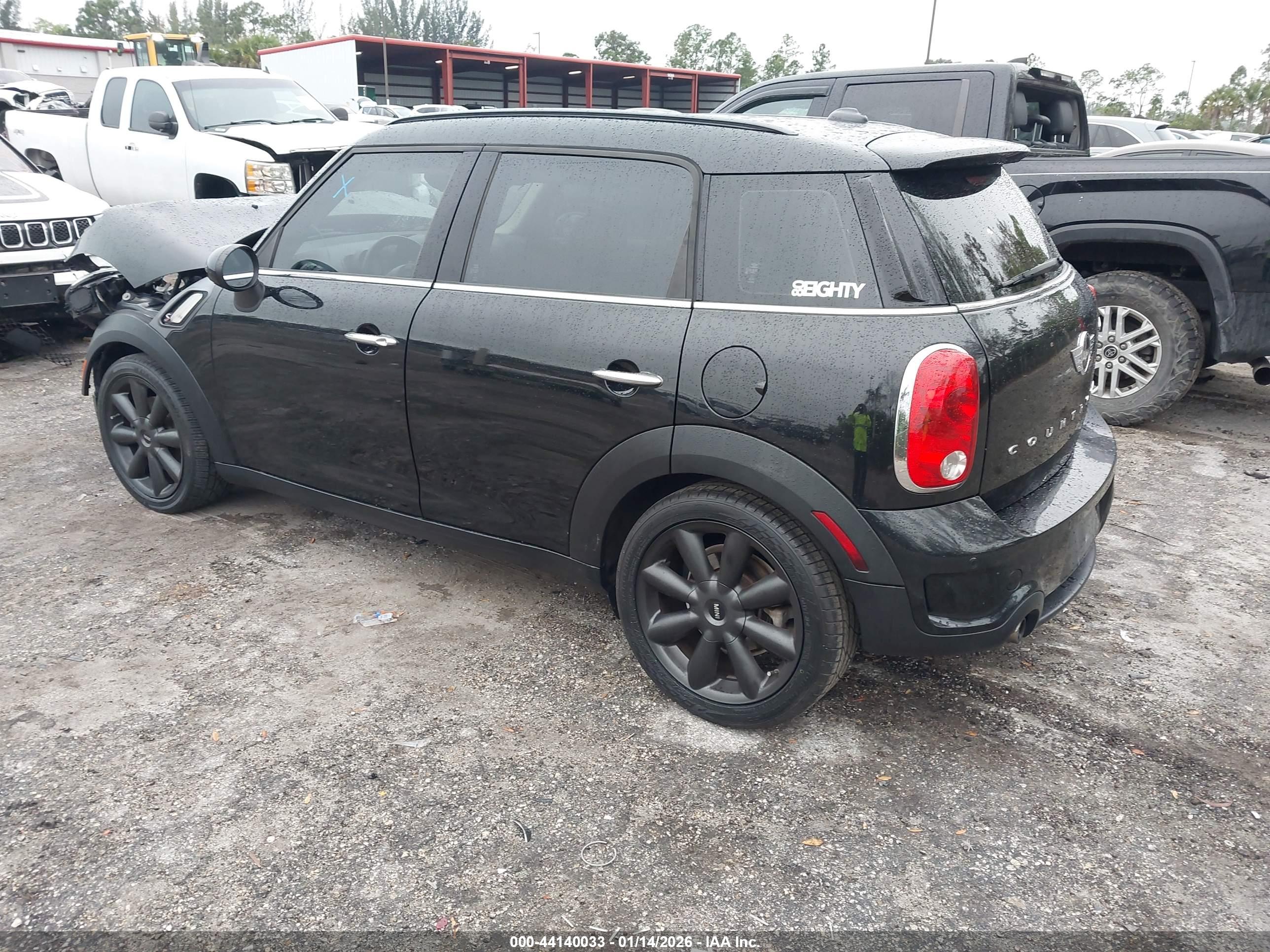 MINI COUNTRYMAN image 3