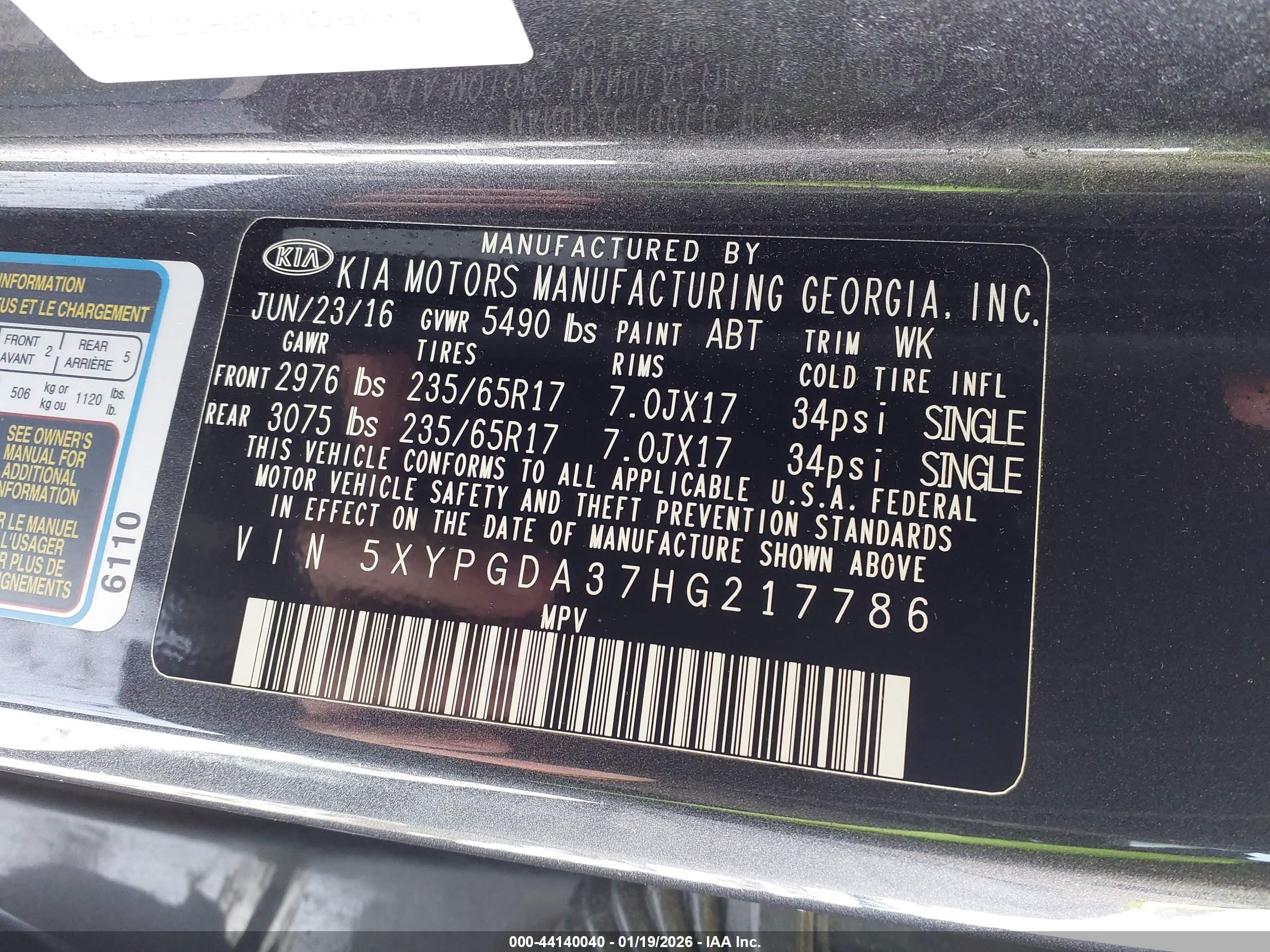 KIA SORENTO image 9