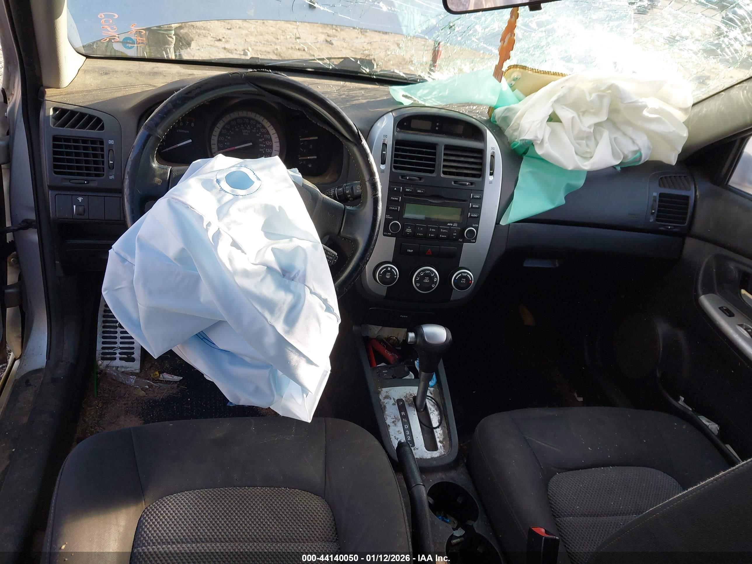 KIA SPECTRA5 image 5