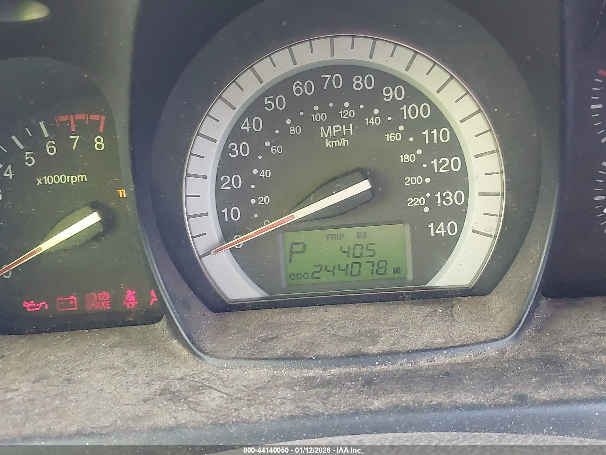 KIA SPECTRA5 image 7