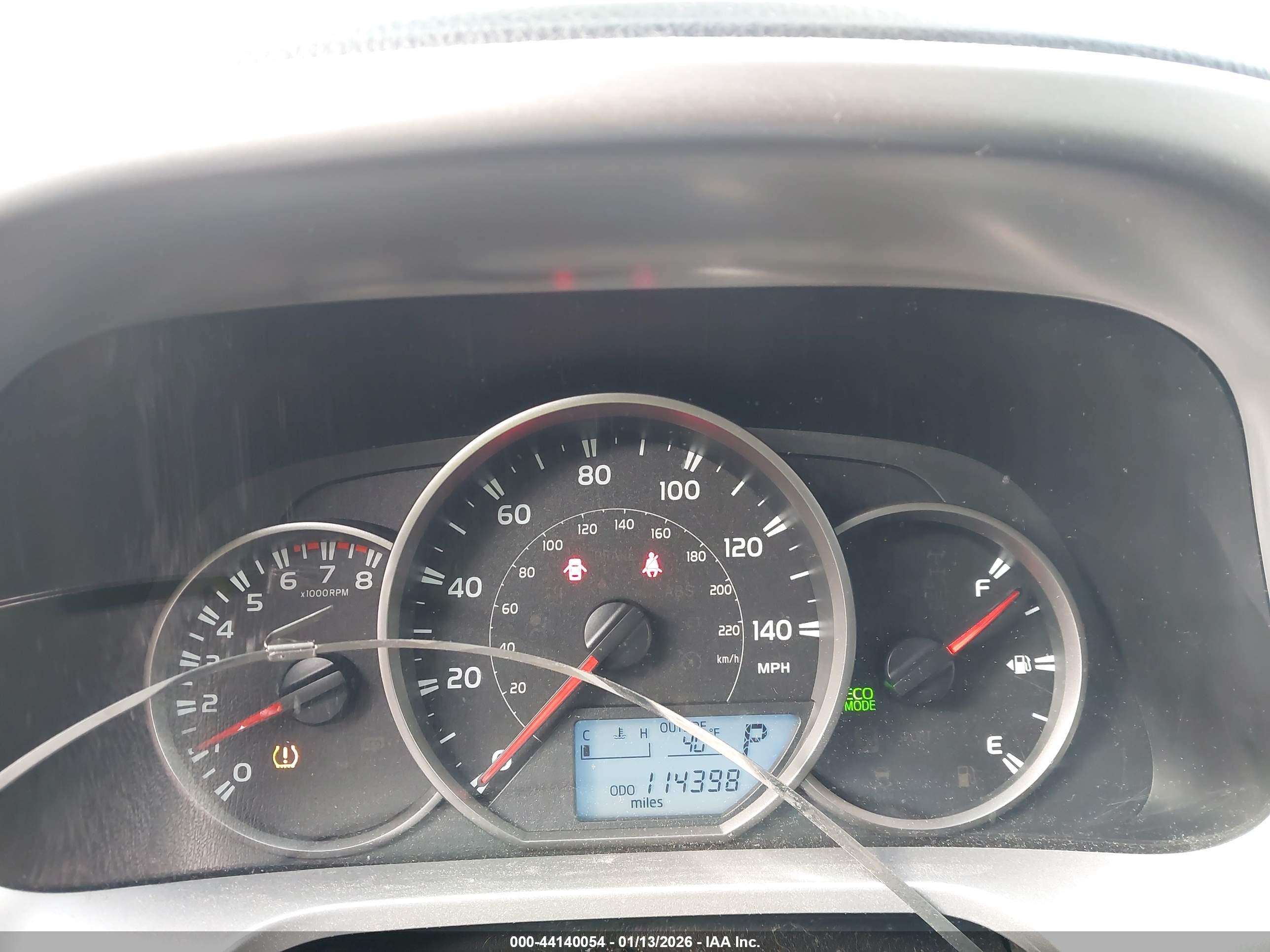 TOYOTA RAV4 image 7