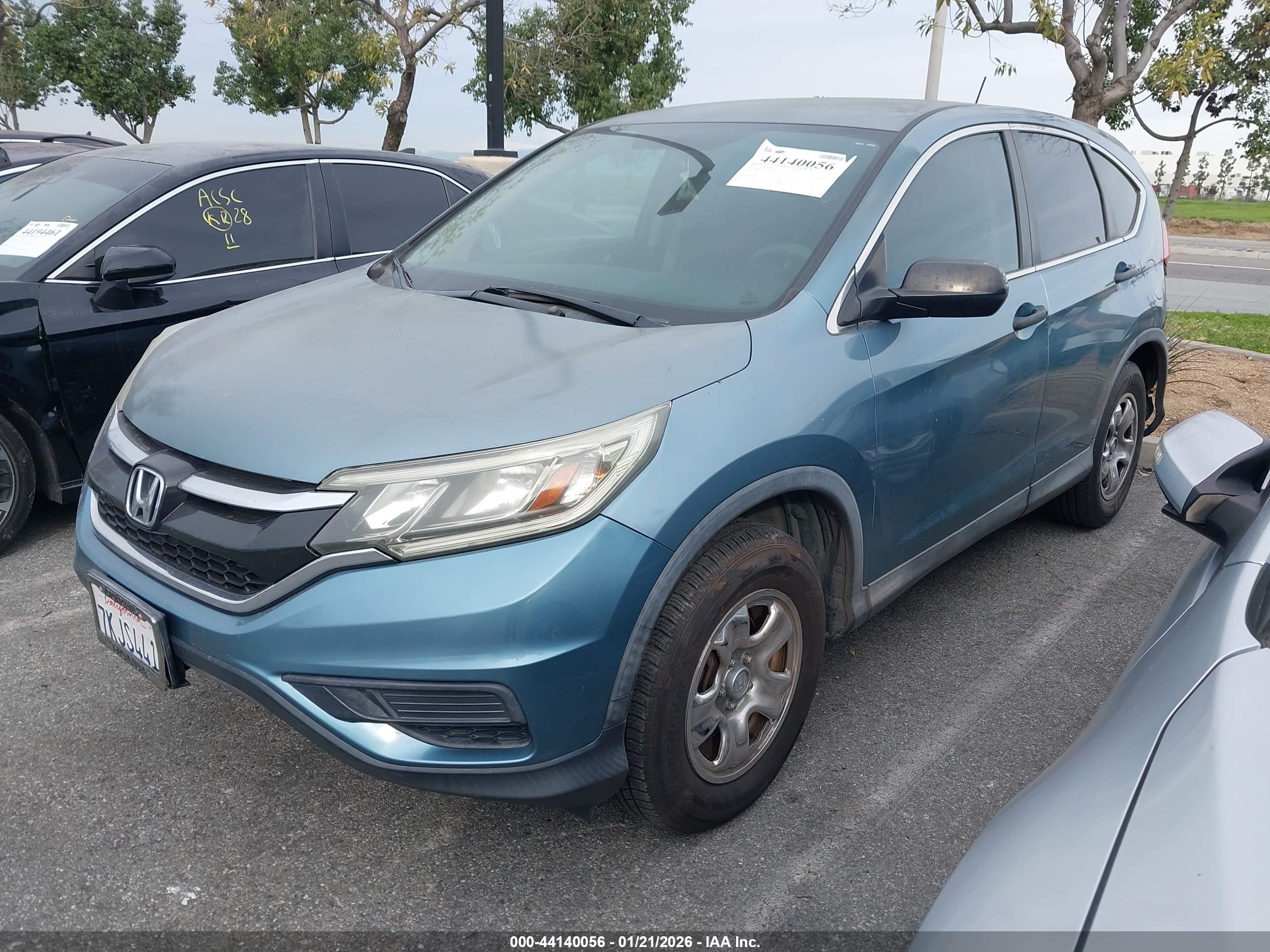 HONDA CR-V image 2