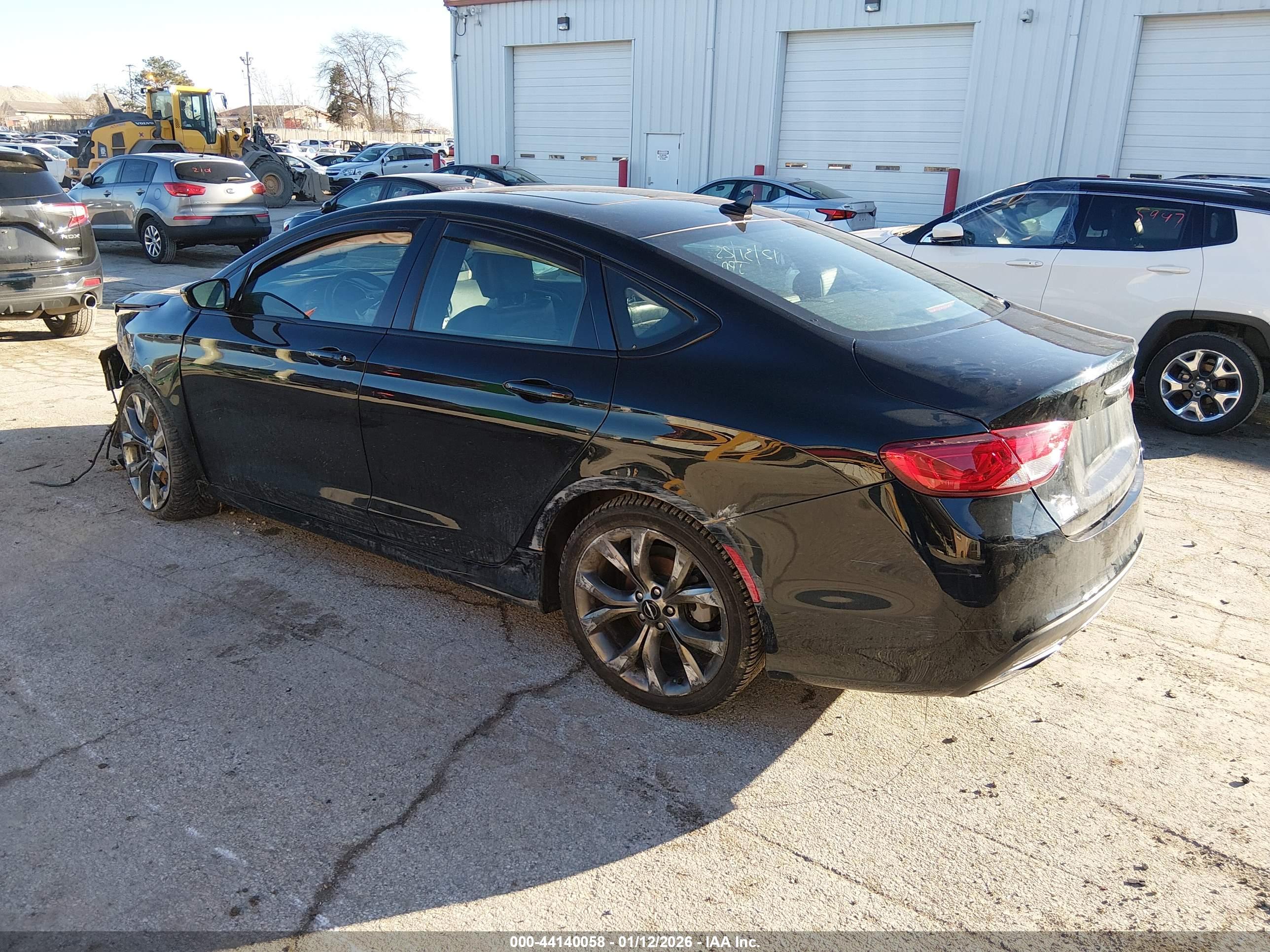 CHRYSLER 200 image 3