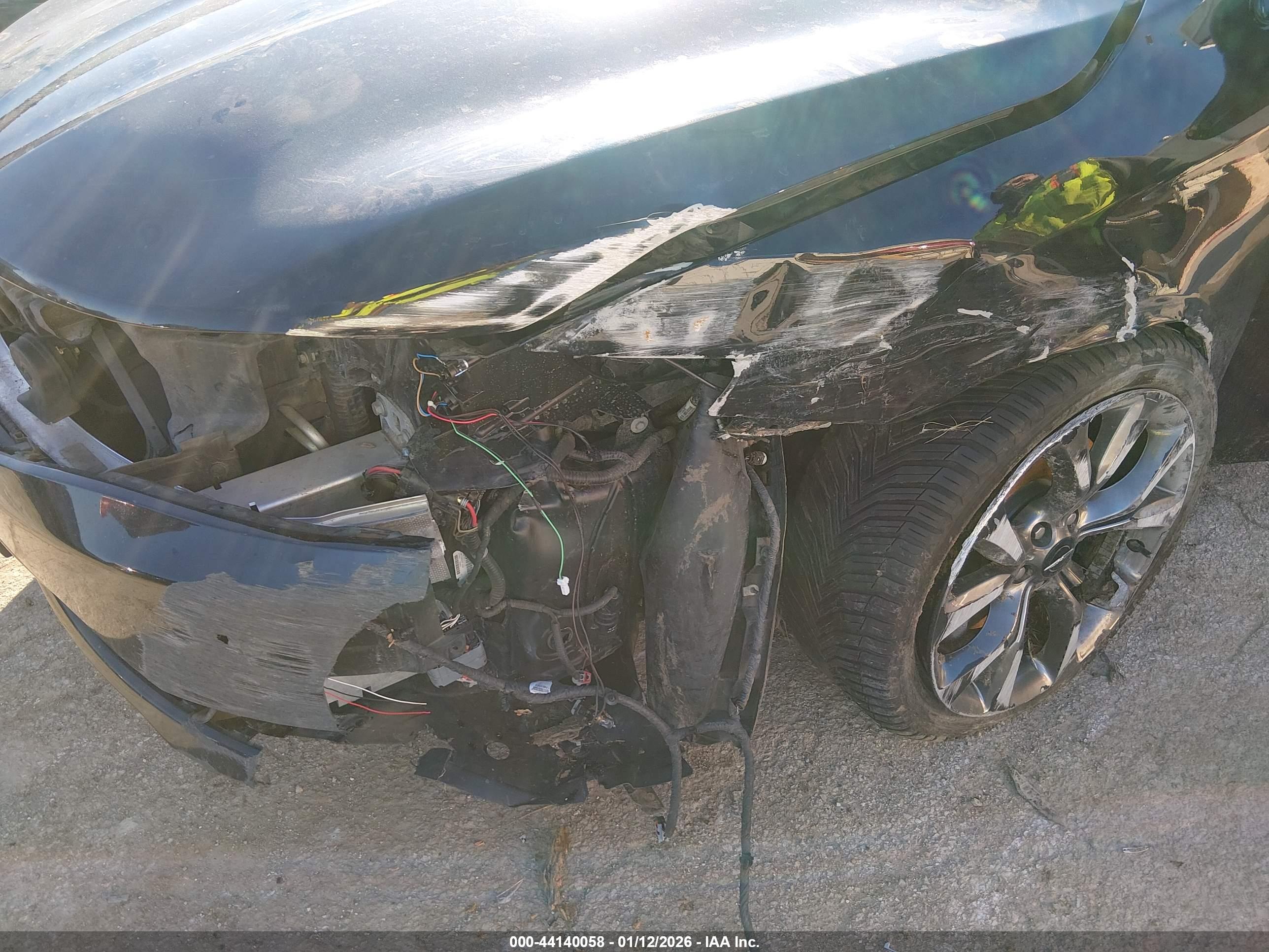 CHRYSLER 200 image 6