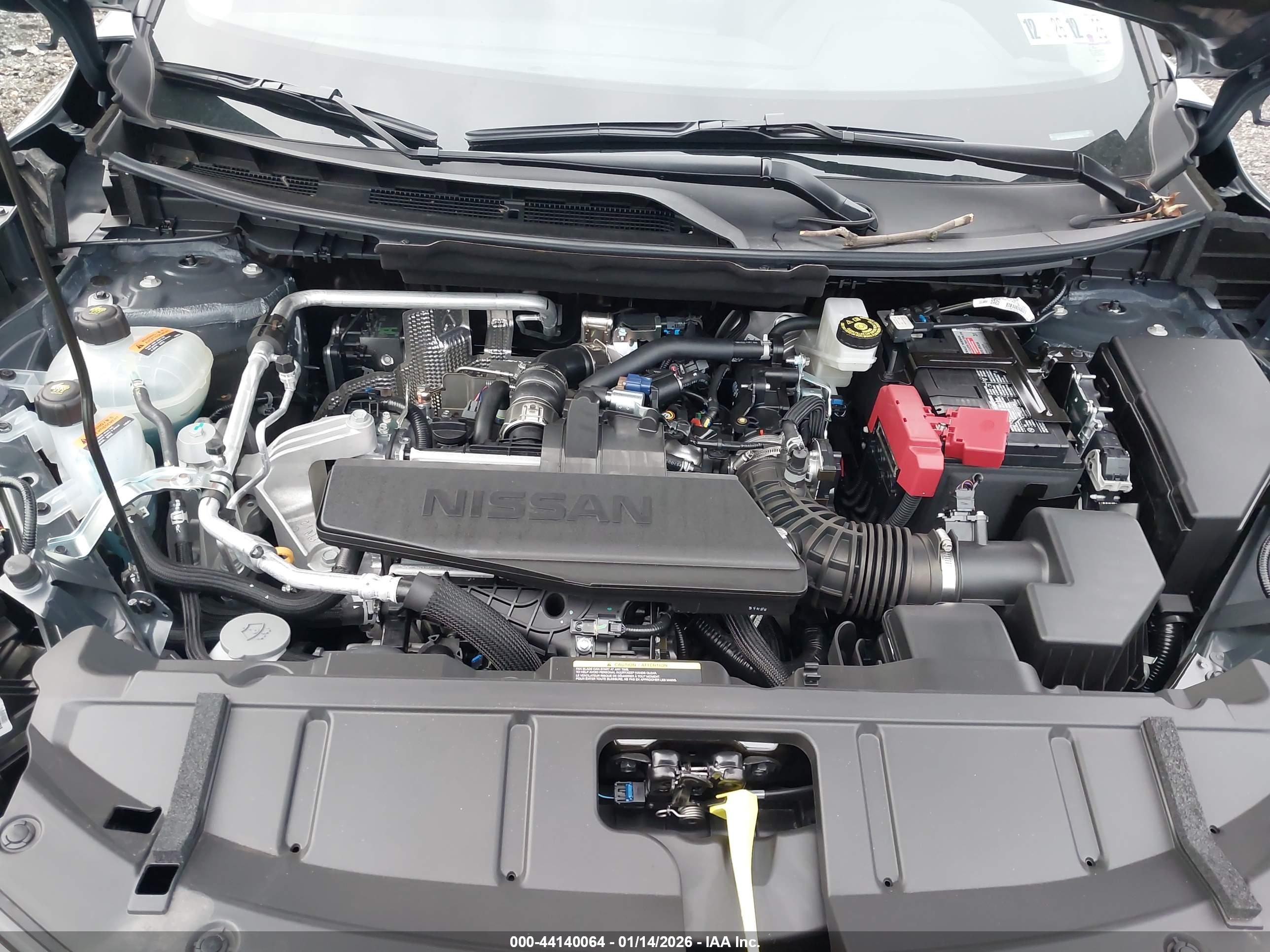 NISSAN ROGUE image 10