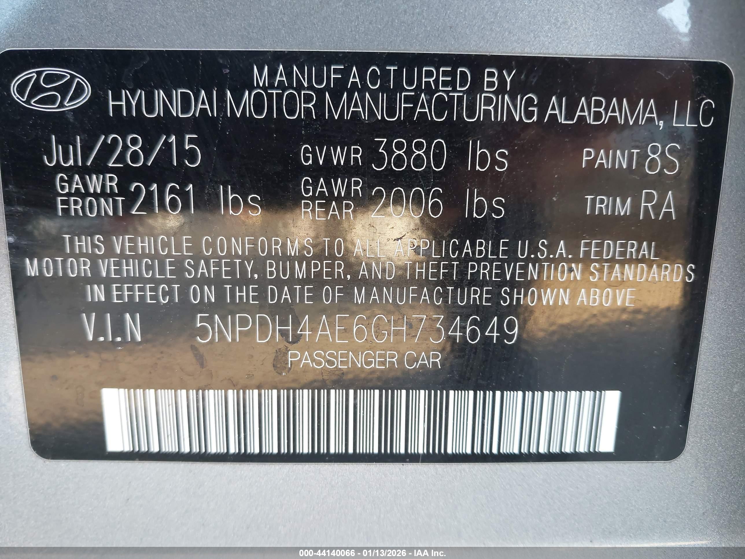 HYUNDAI ELANTRA image 9