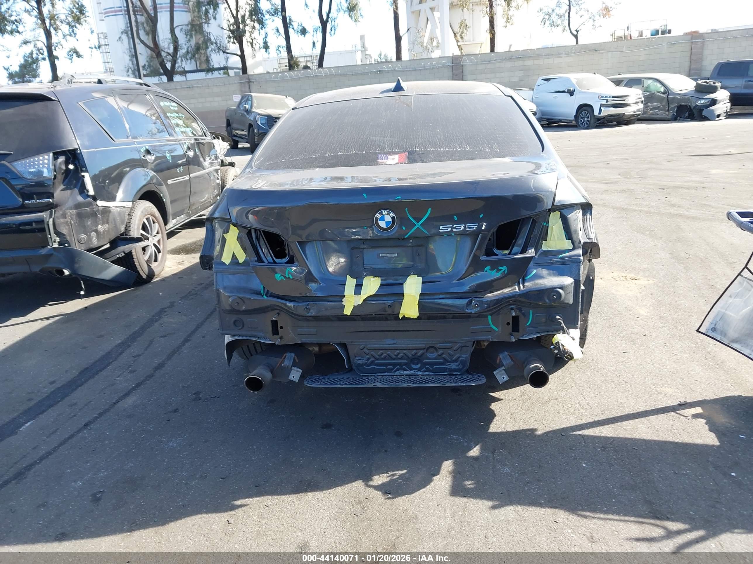 BMW 535I image 6