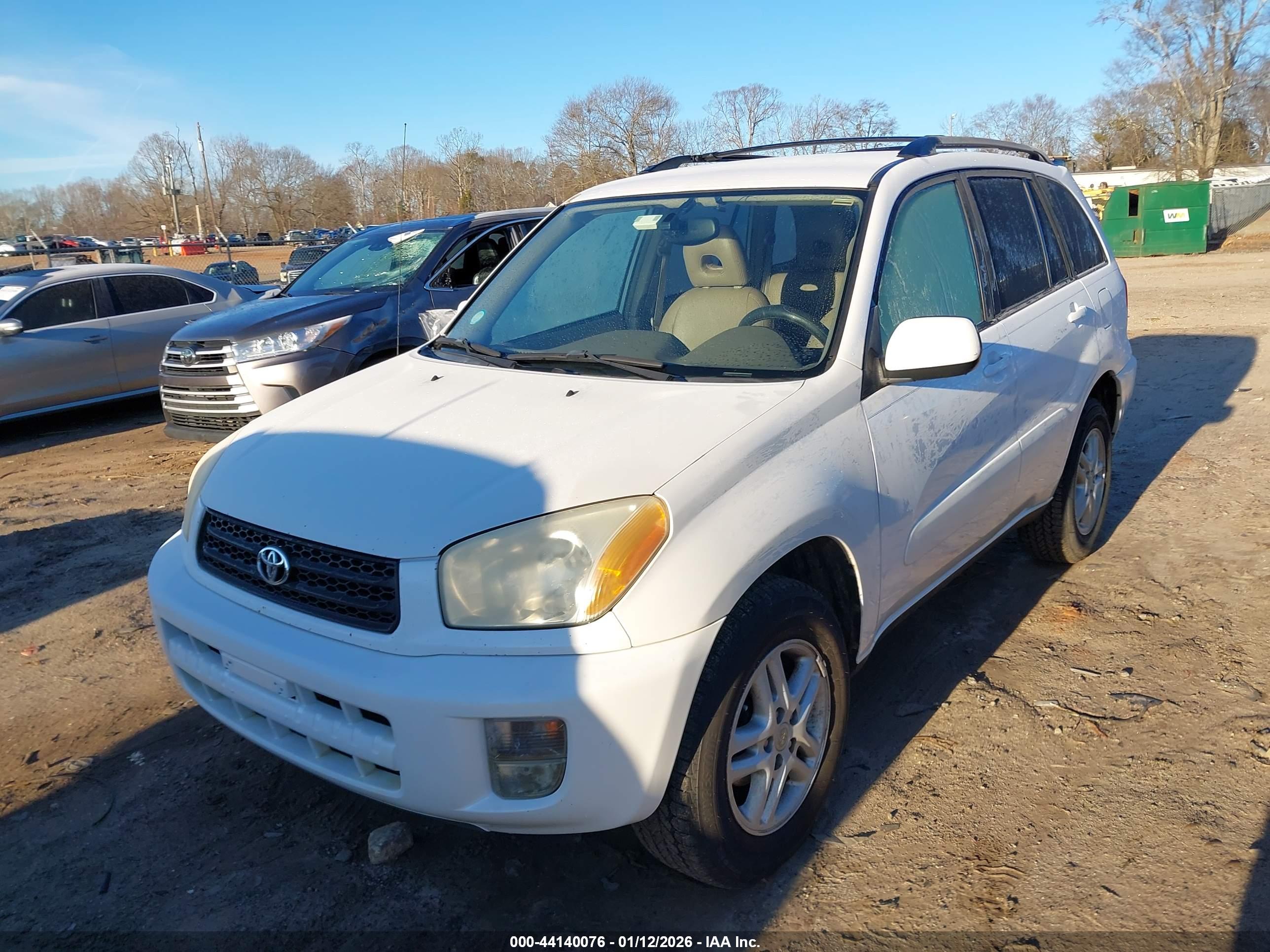 TOYOTA RAV4 image 2