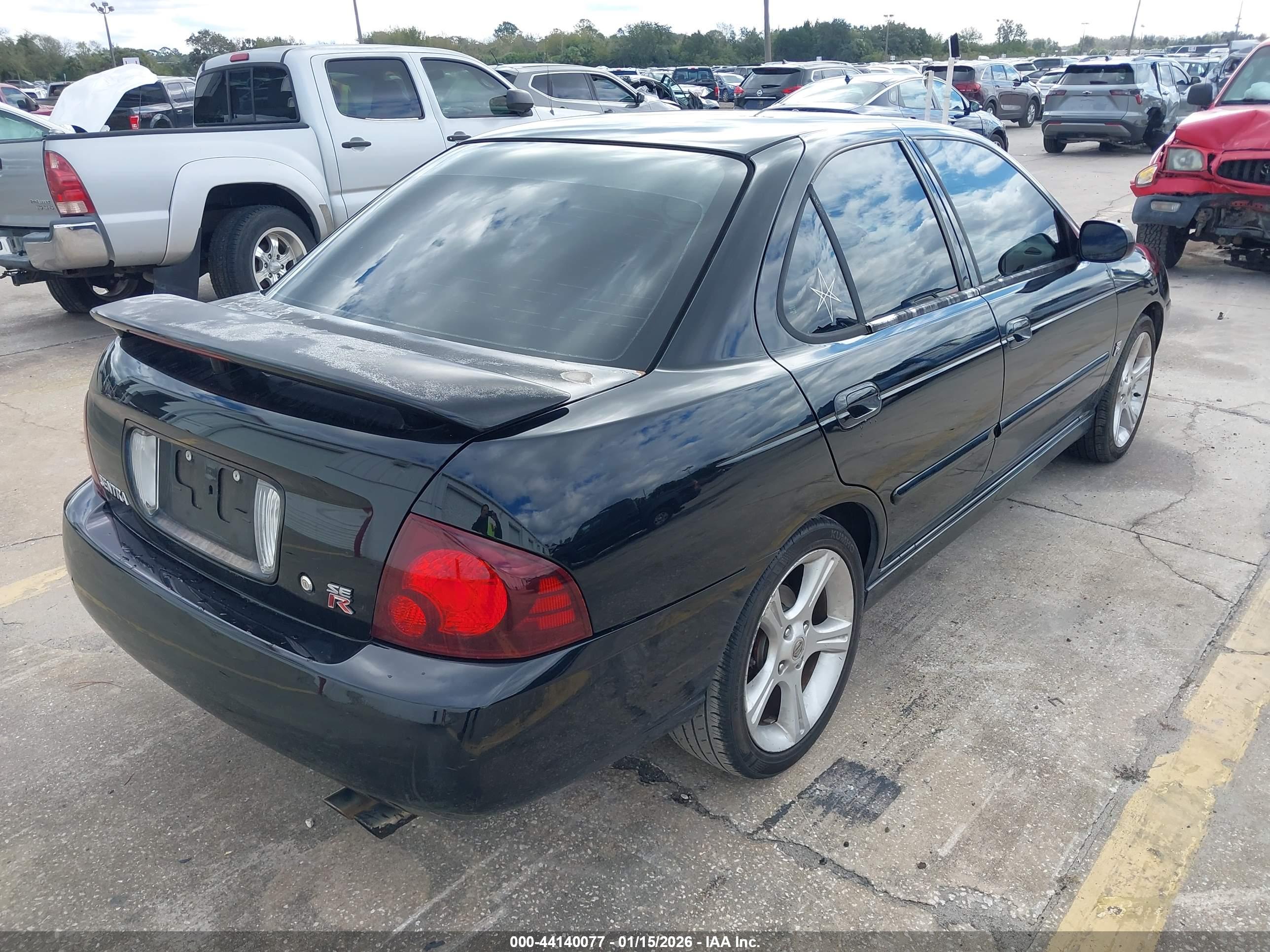 NISSAN SENTRA image 4