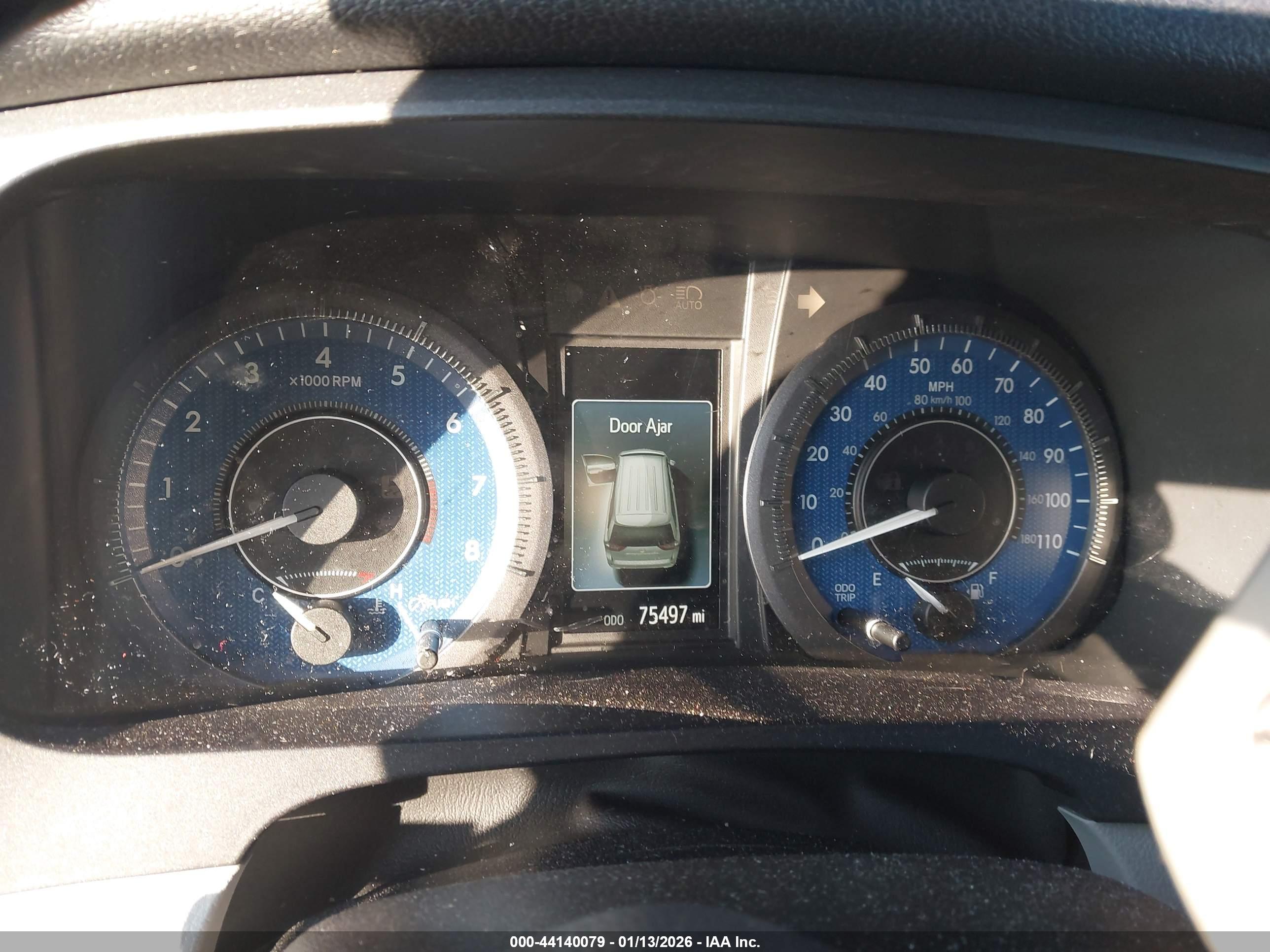TOYOTA SIENNA image 7