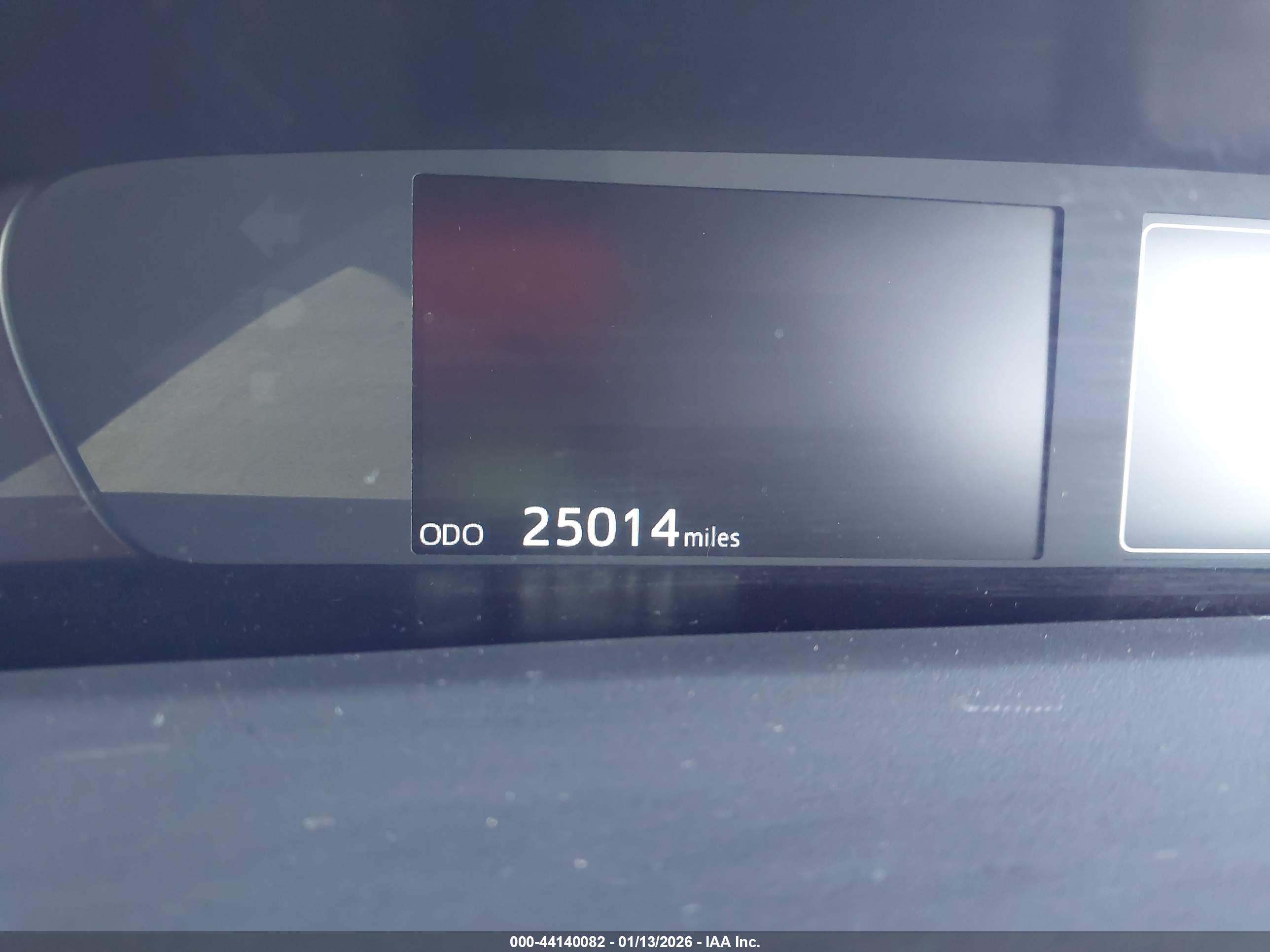 TOYOTA PRIUS image 7