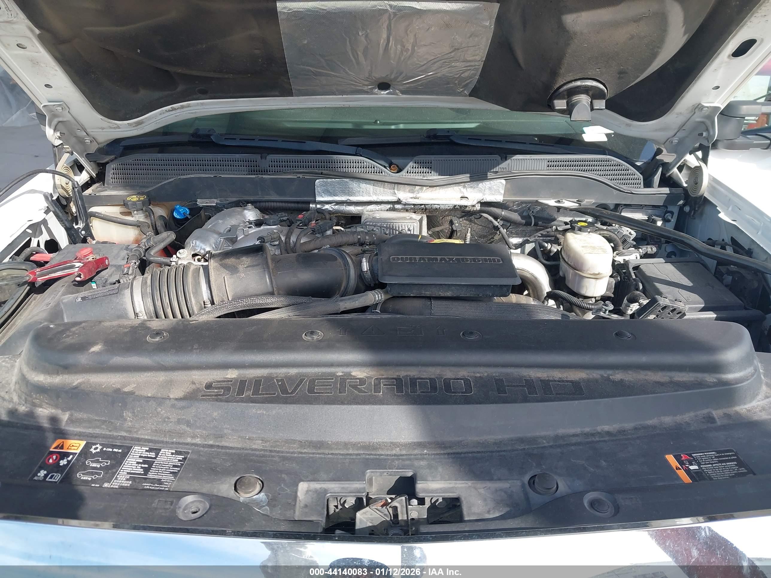 CHEVROLET SILVERADO image 10