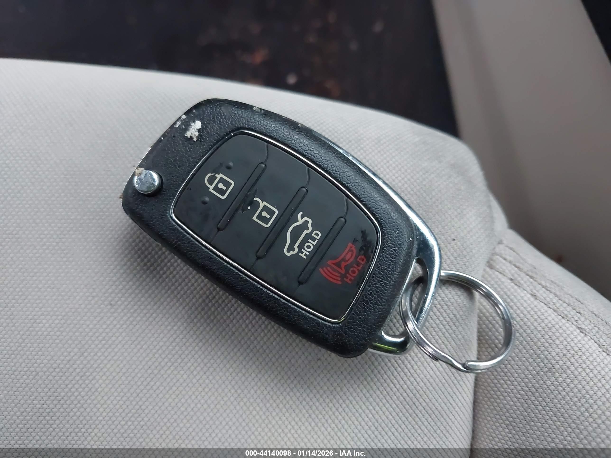 HYUNDAI SONATA image 11