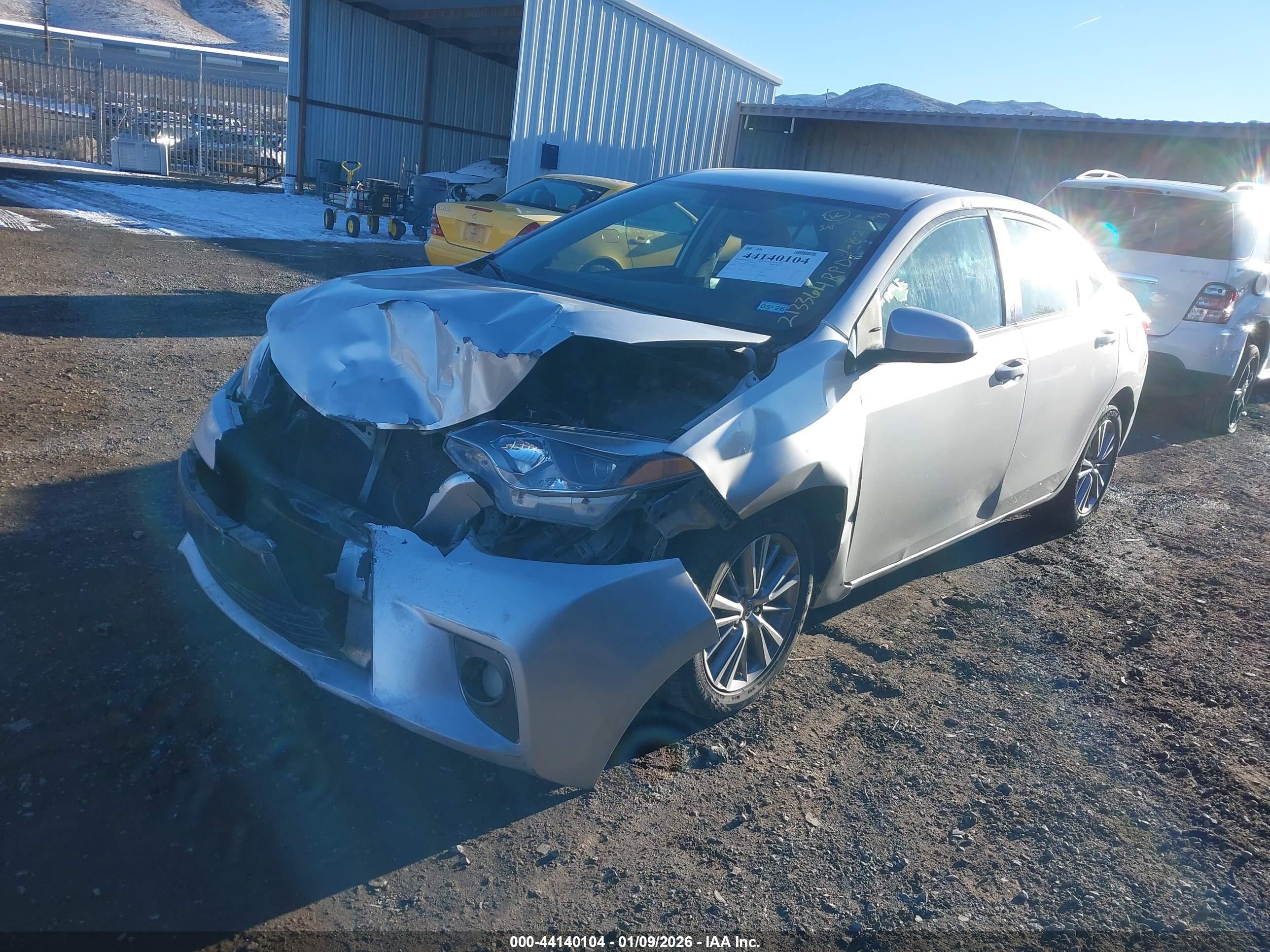 TOYOTA COROLLA image 2