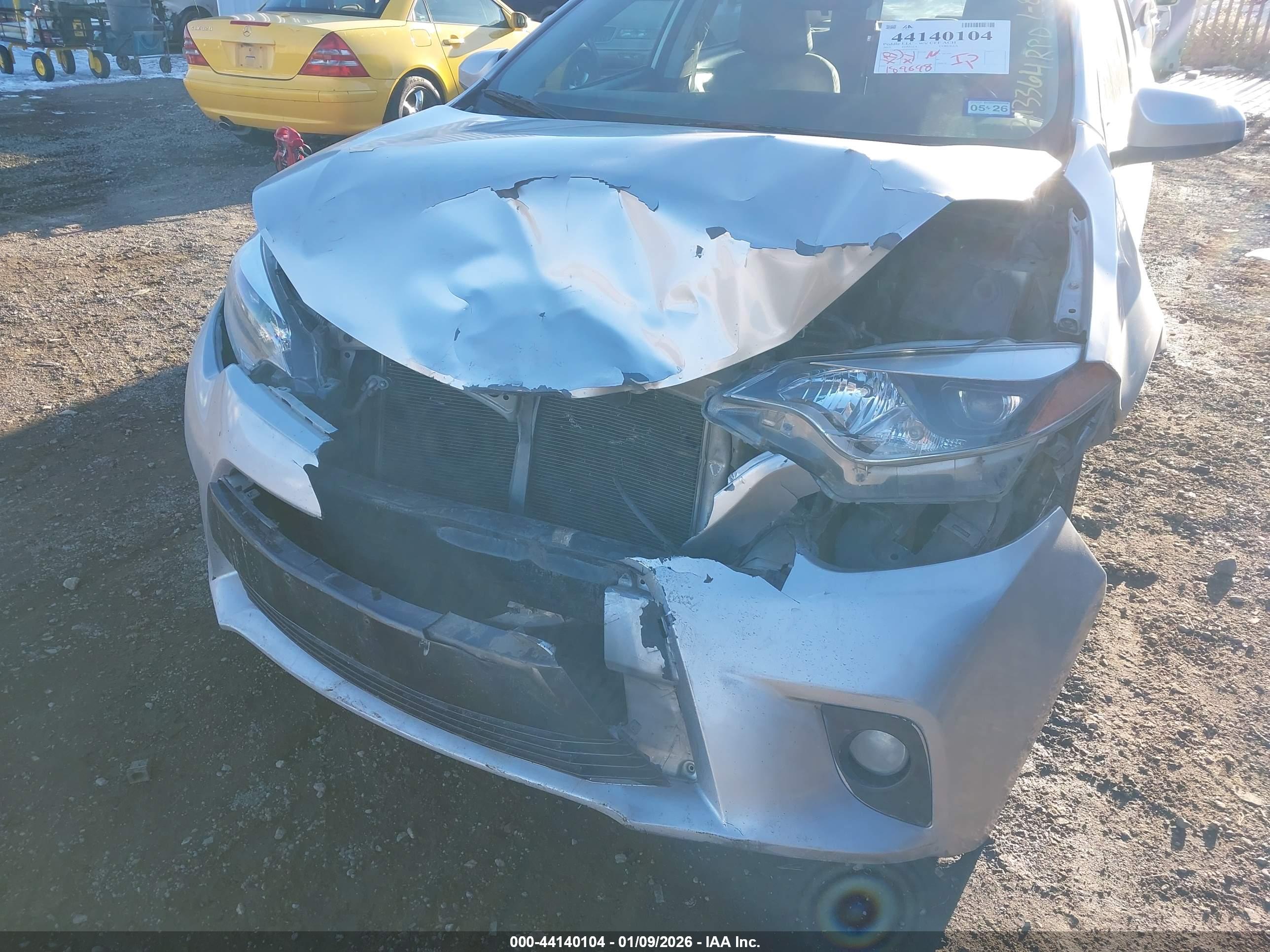 TOYOTA COROLLA image 6