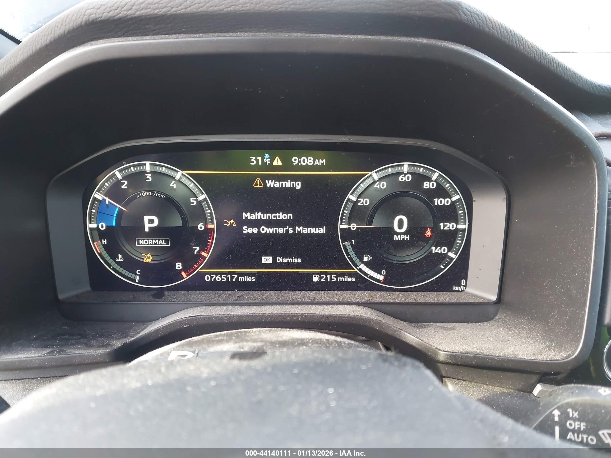 MITSUBISHI OUTLANDER image 7