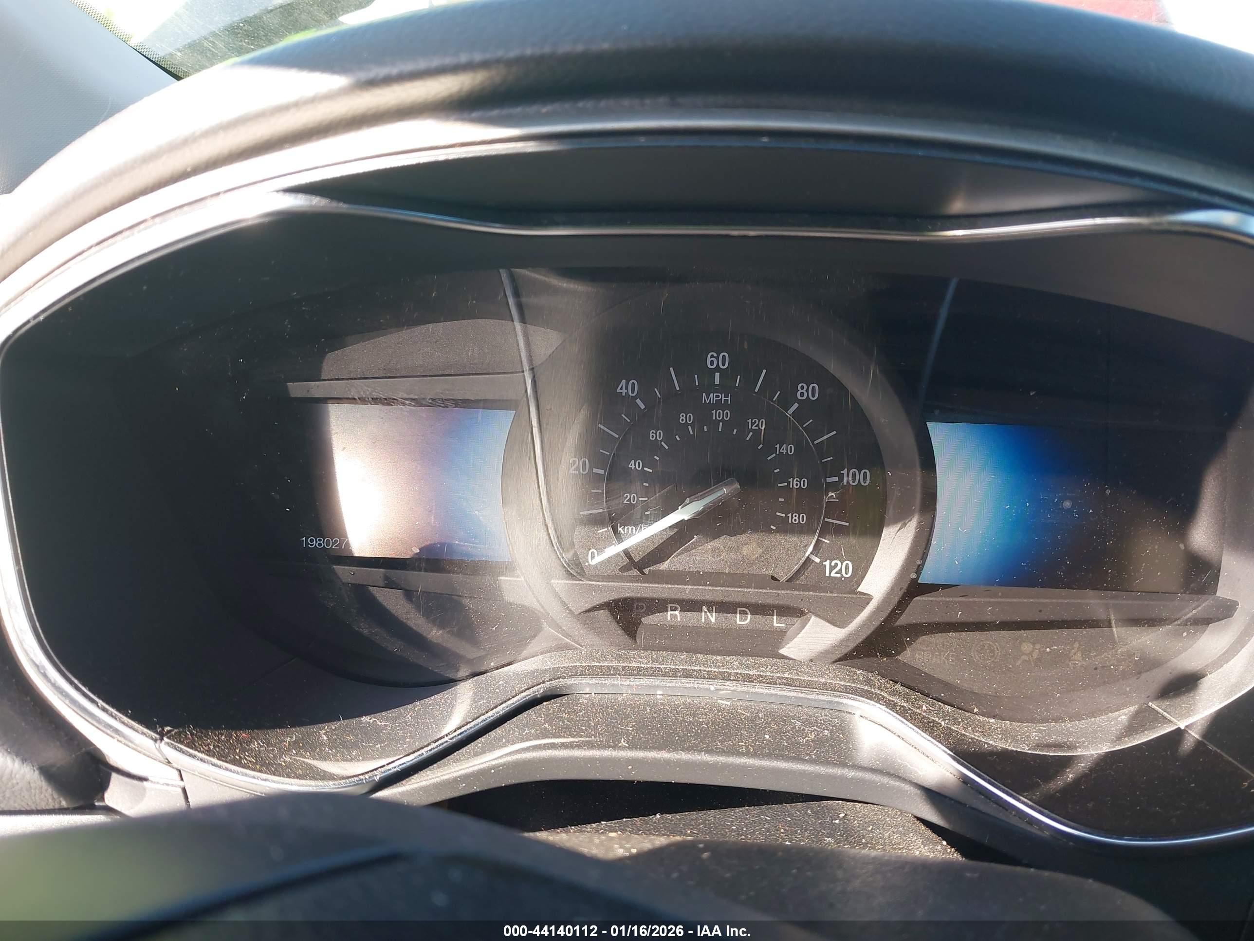 FORD FUSION image 7