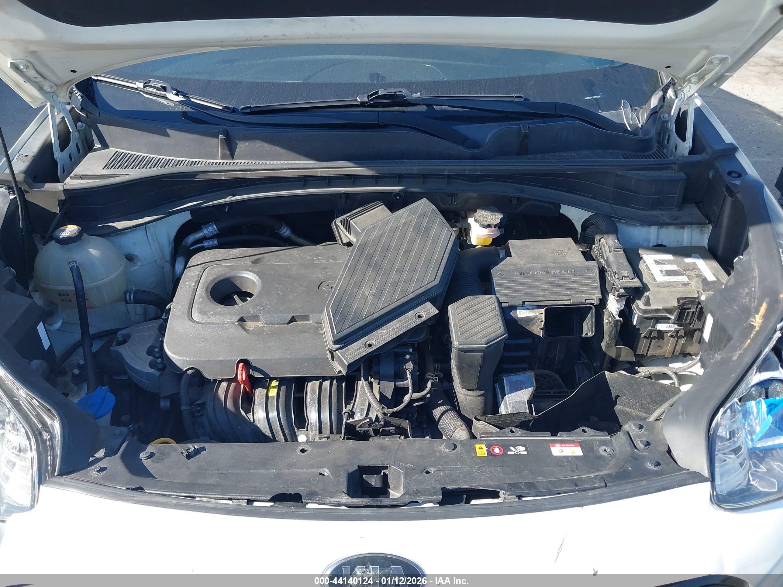 KIA SPORTAGE image 10
