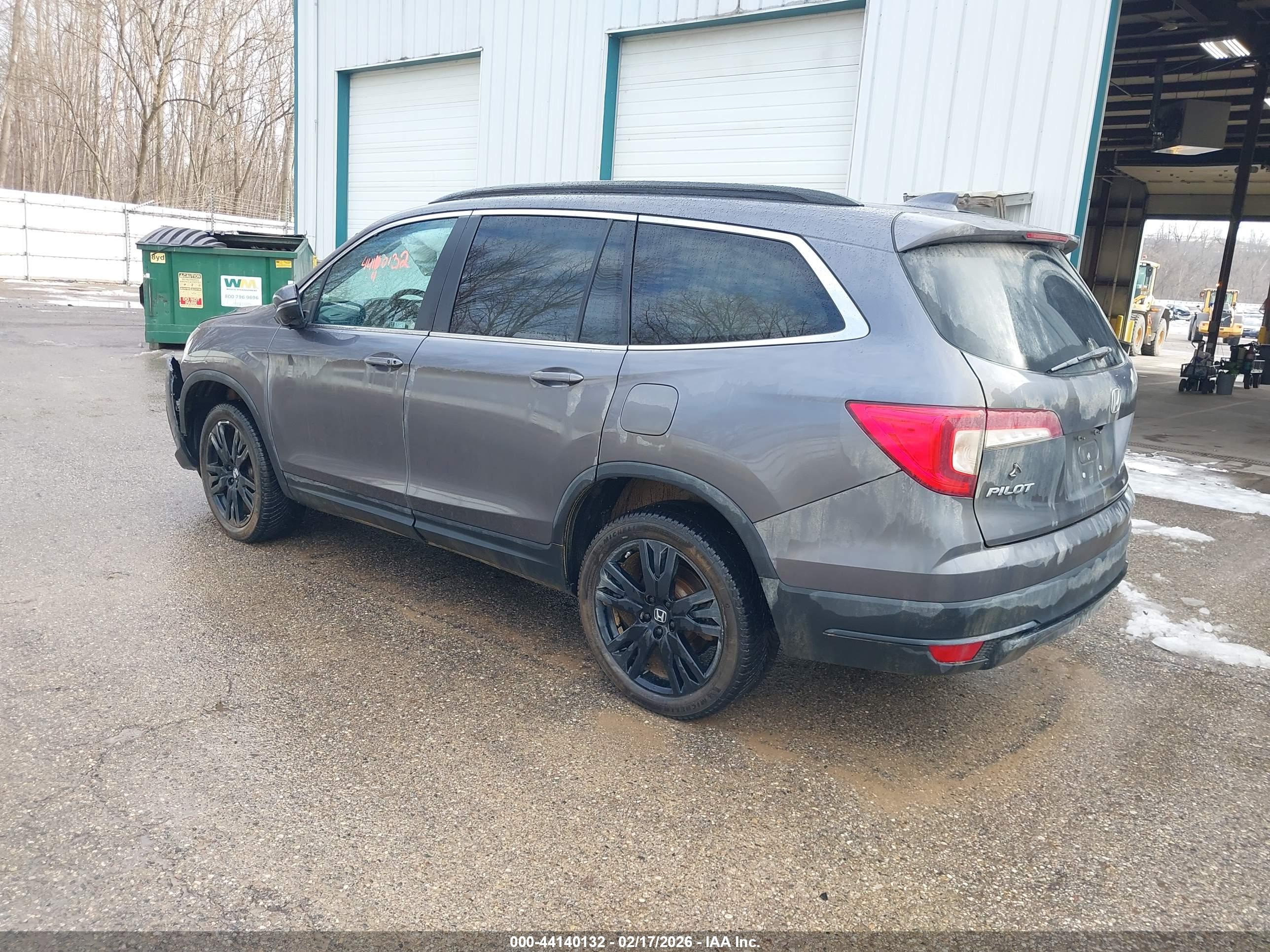 HONDA PILOT image 3