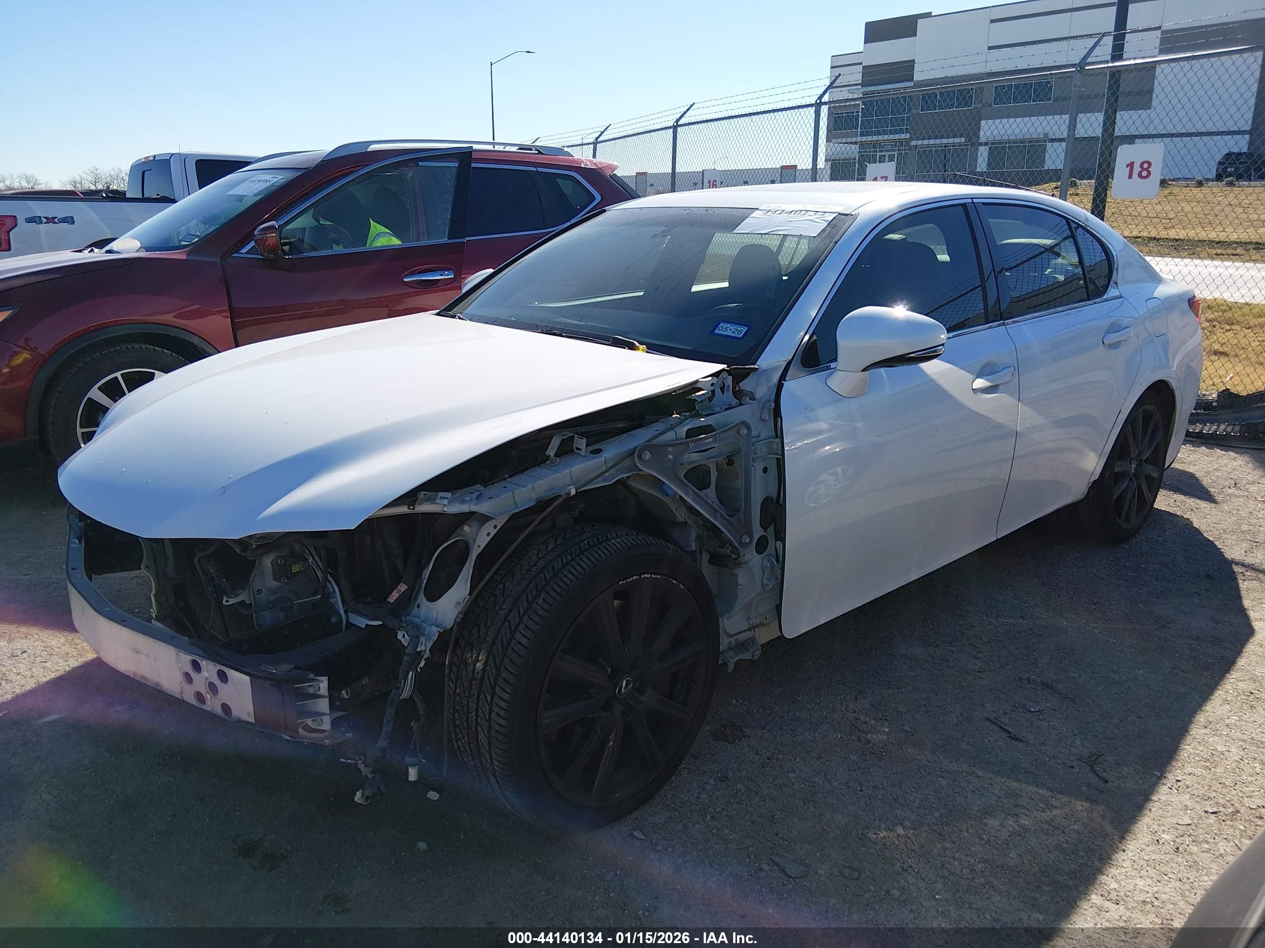 LEXUS GS image 2
