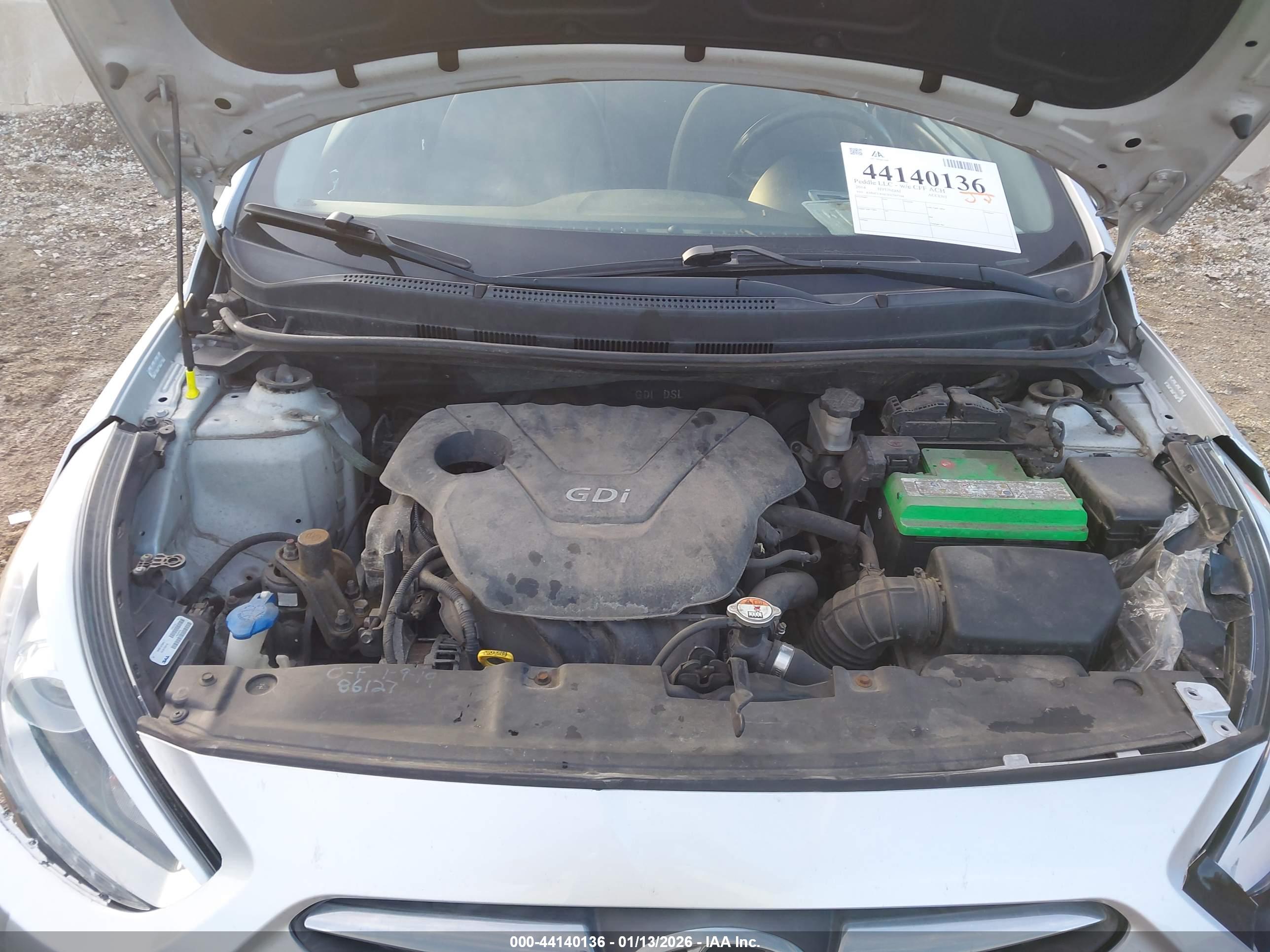 HYUNDAI ACCENT image 10