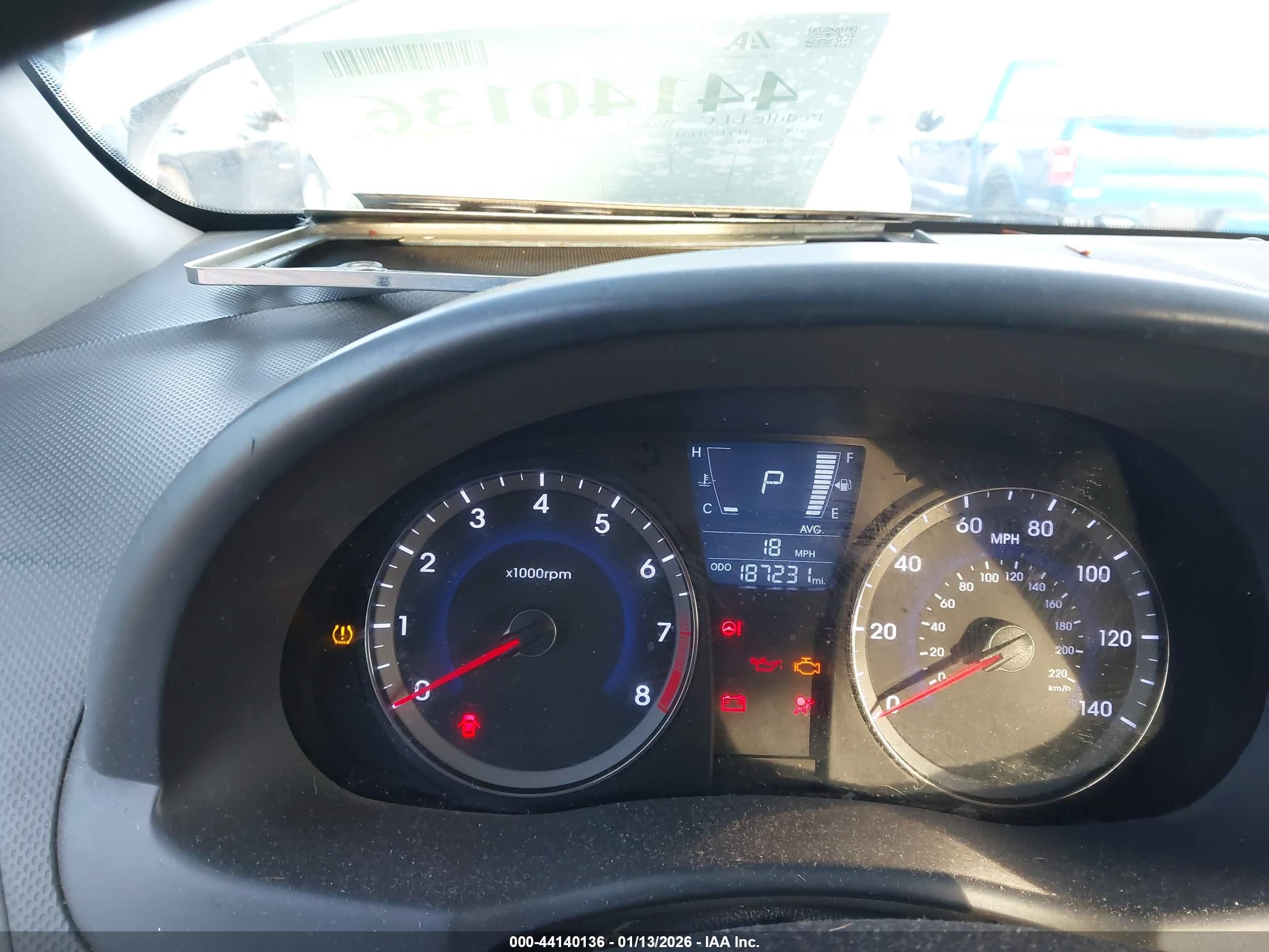 HYUNDAI ACCENT image 7