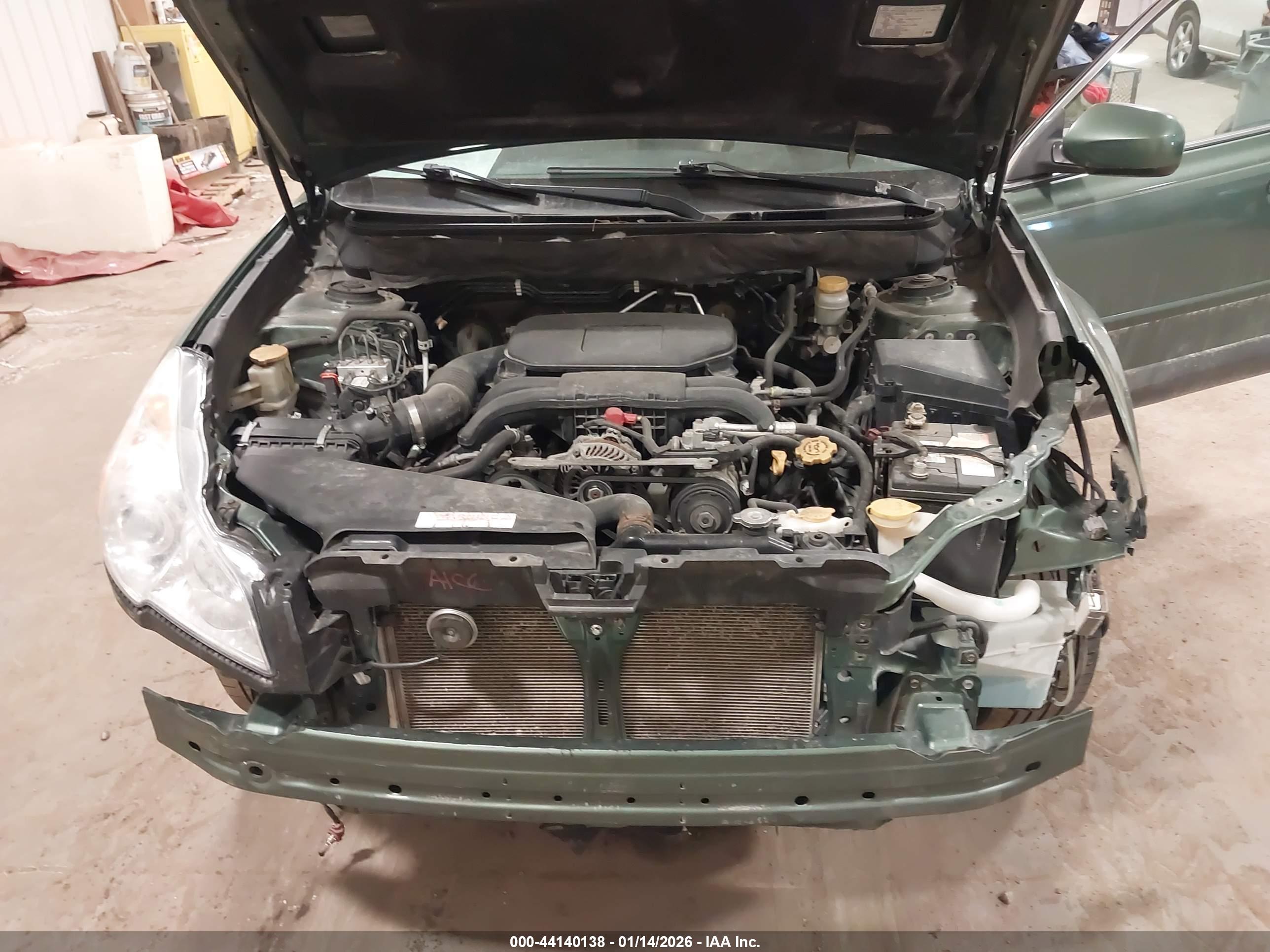 SUBARU OUTBACK image 10