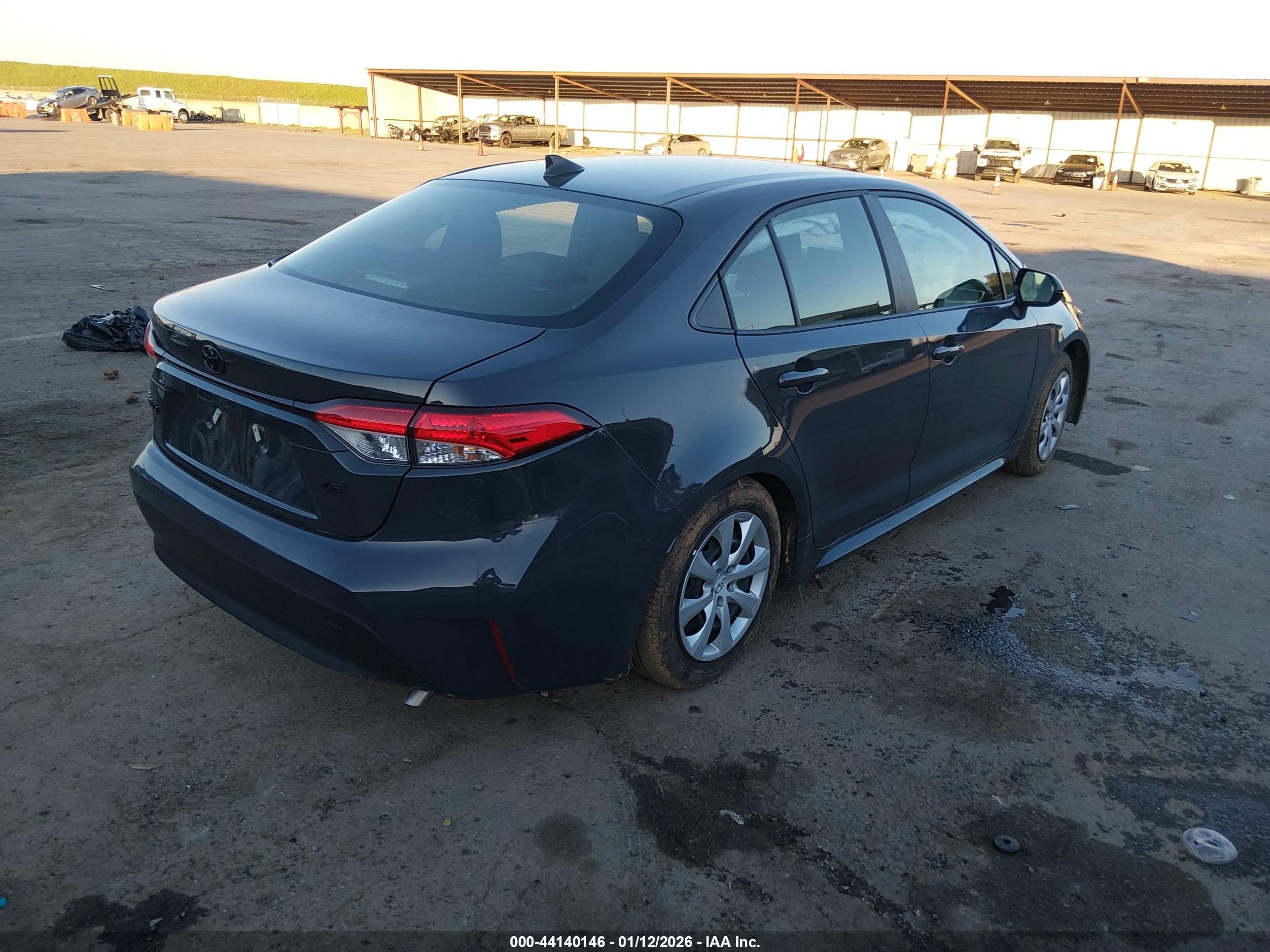 TOYOTA COROLLA image 4