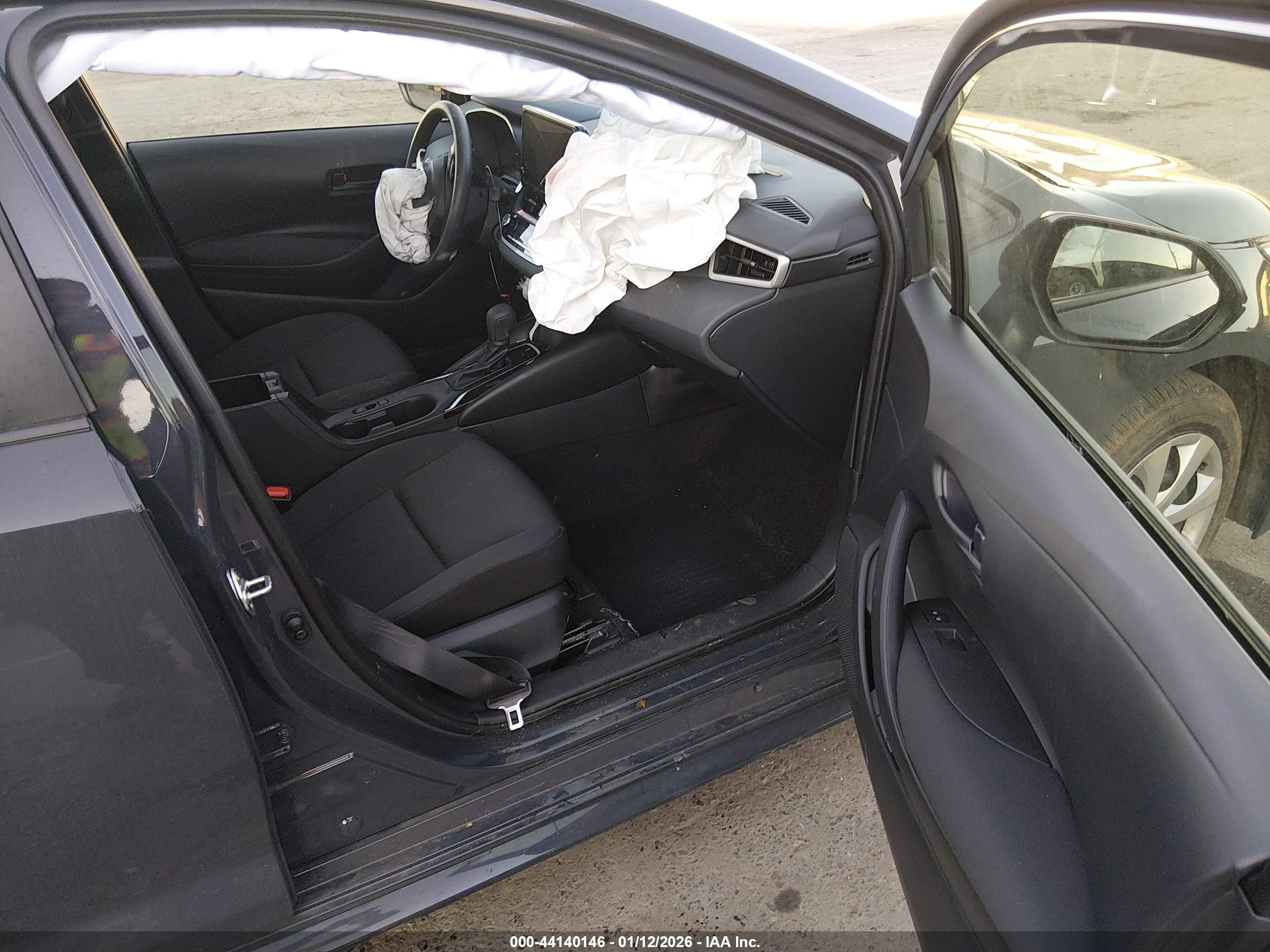 TOYOTA COROLLA image 5