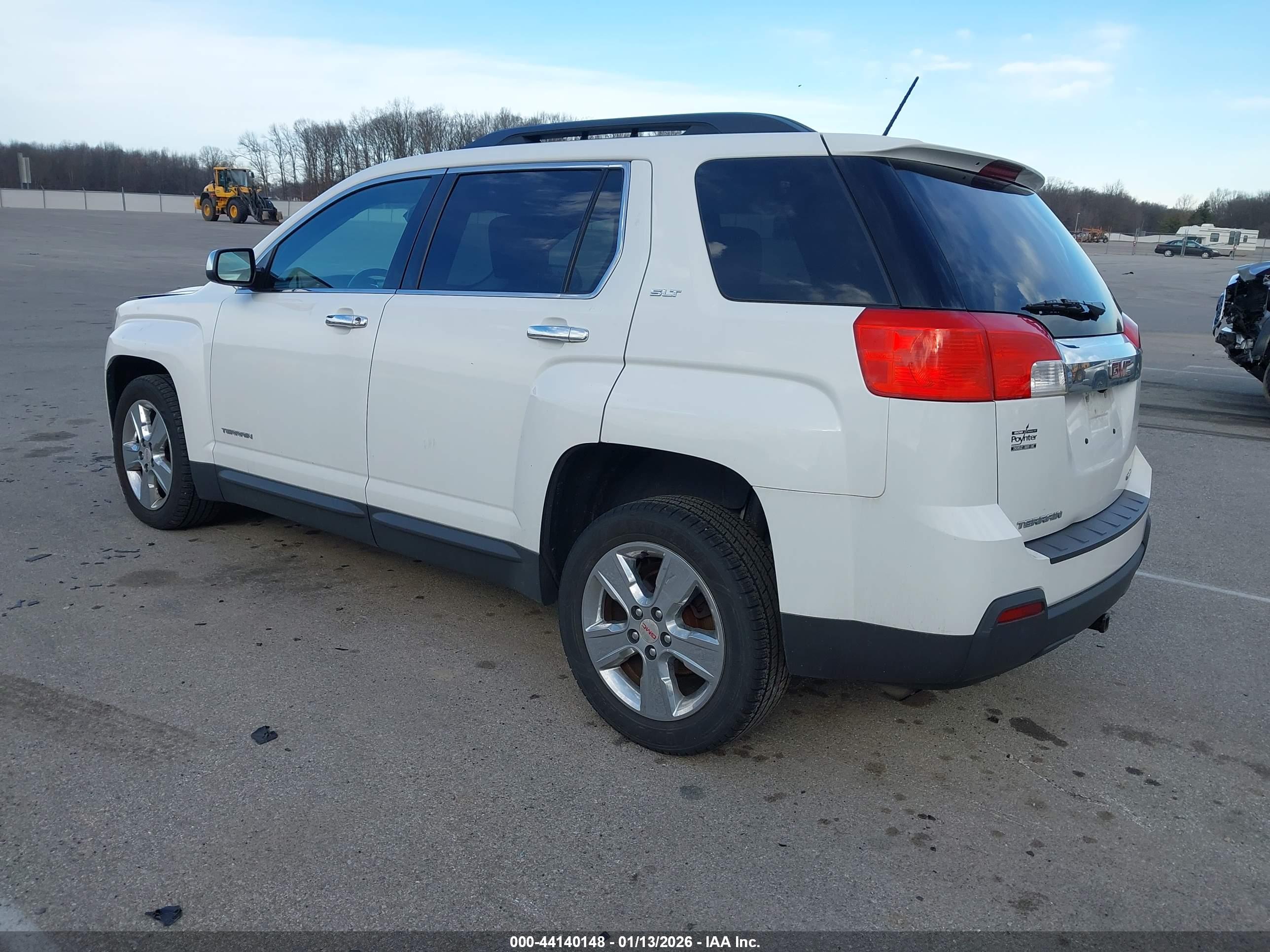 GMC TERRAIN image 3