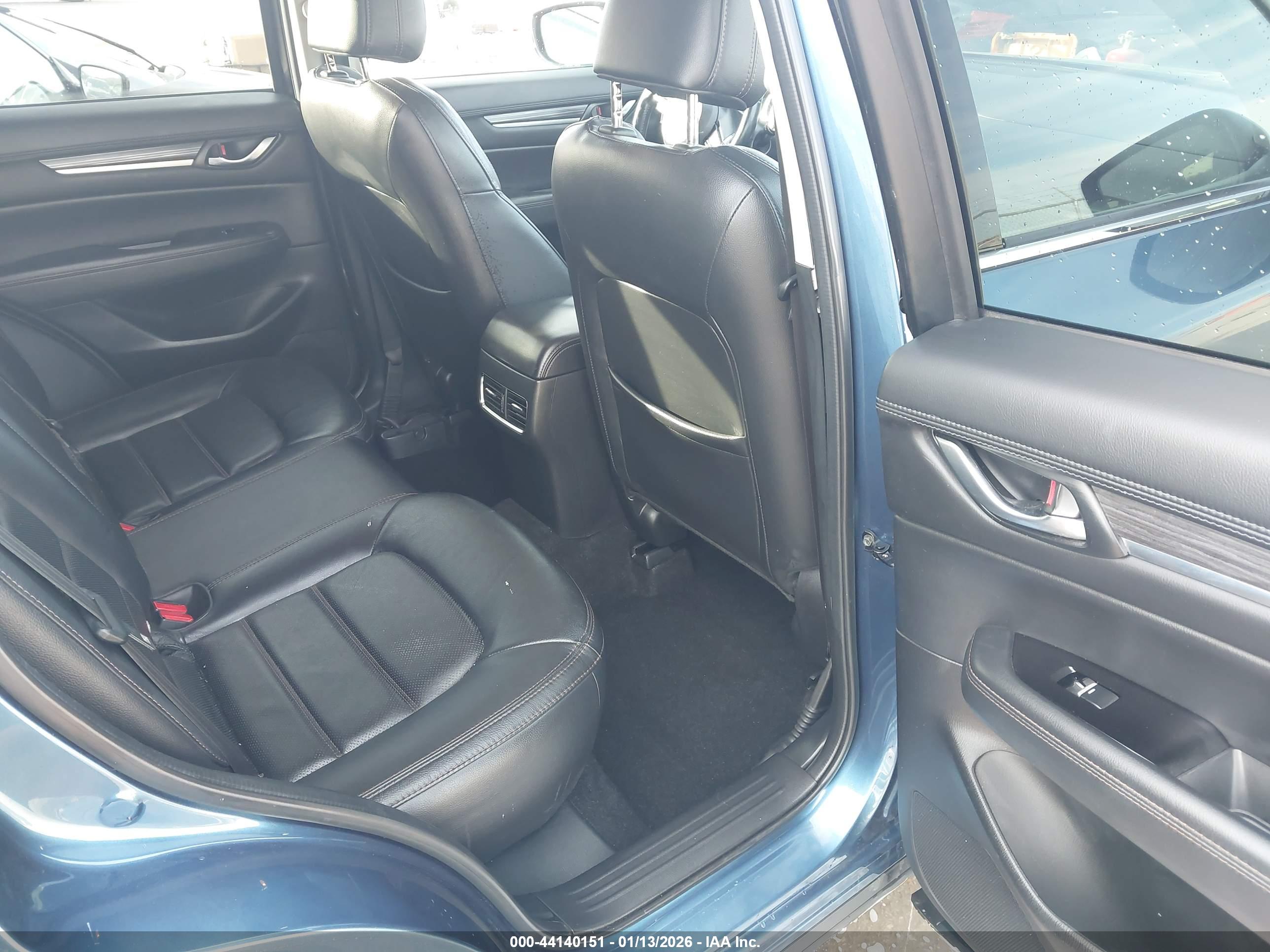 MAZDA CX-5 image 8