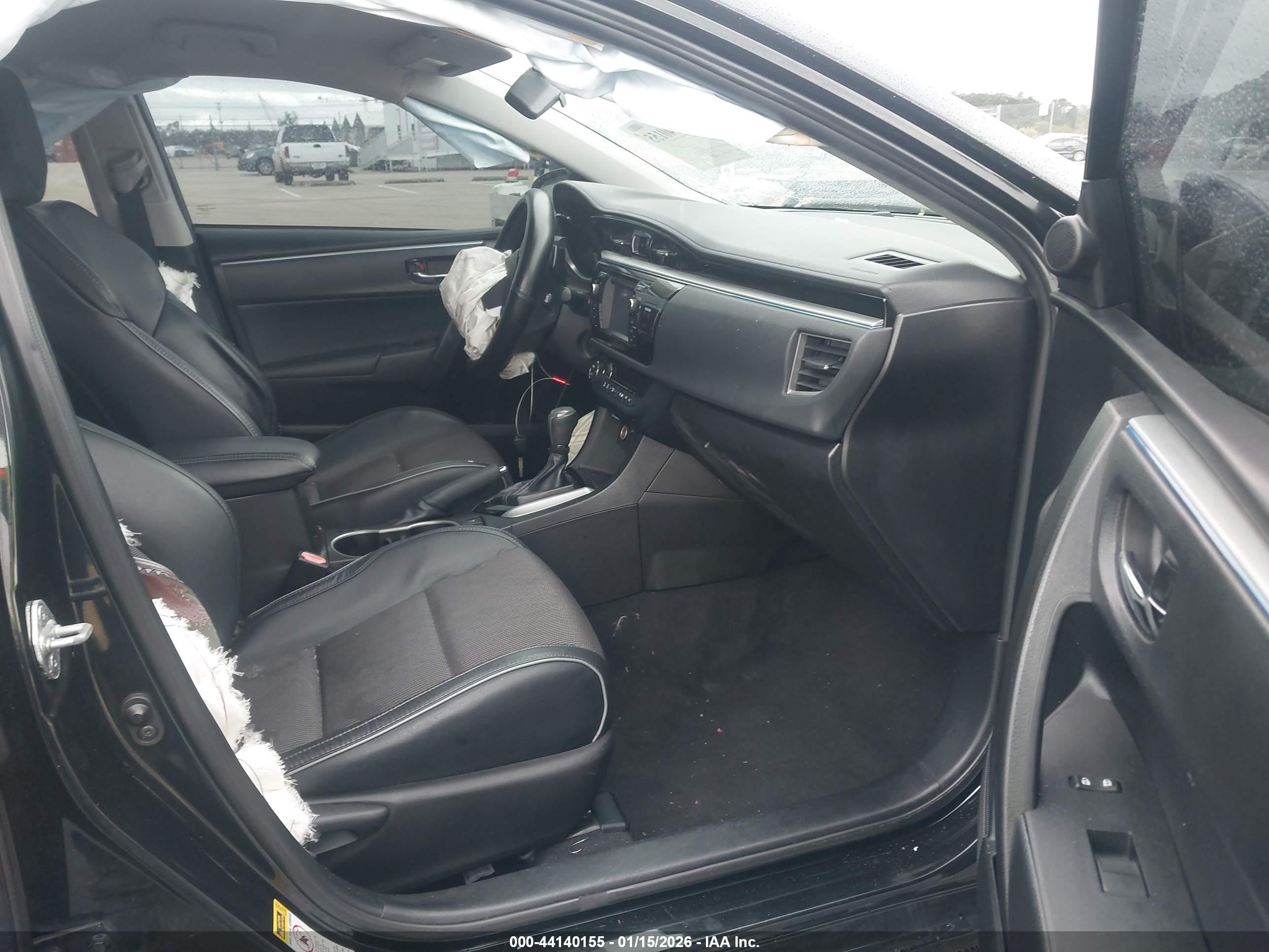 TOYOTA COROLLA image 5