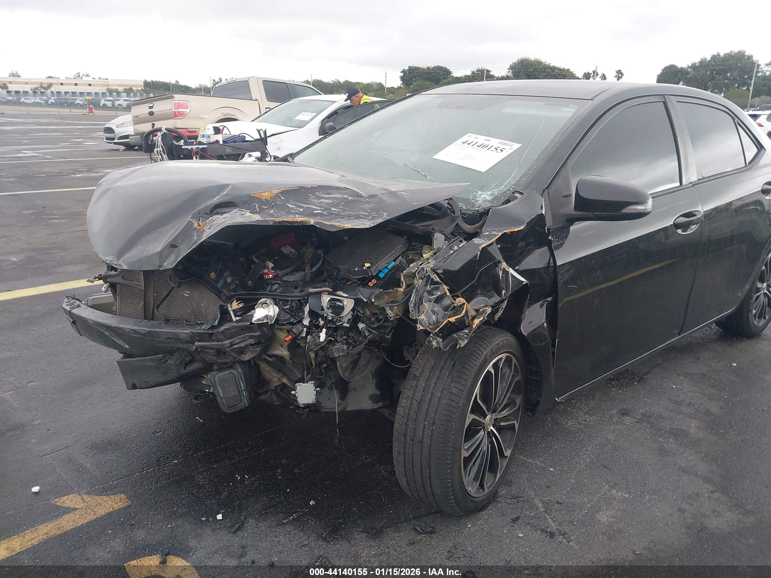 TOYOTA COROLLA image 6