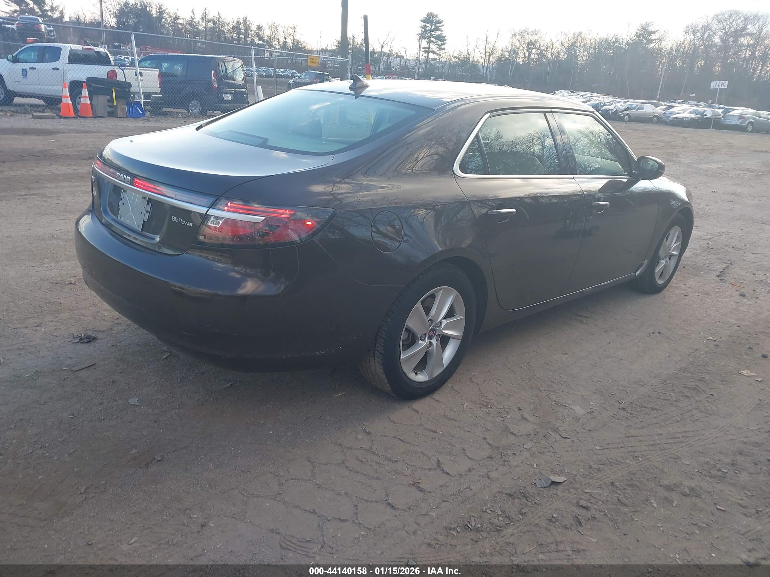 SAAB 9-5 image 4