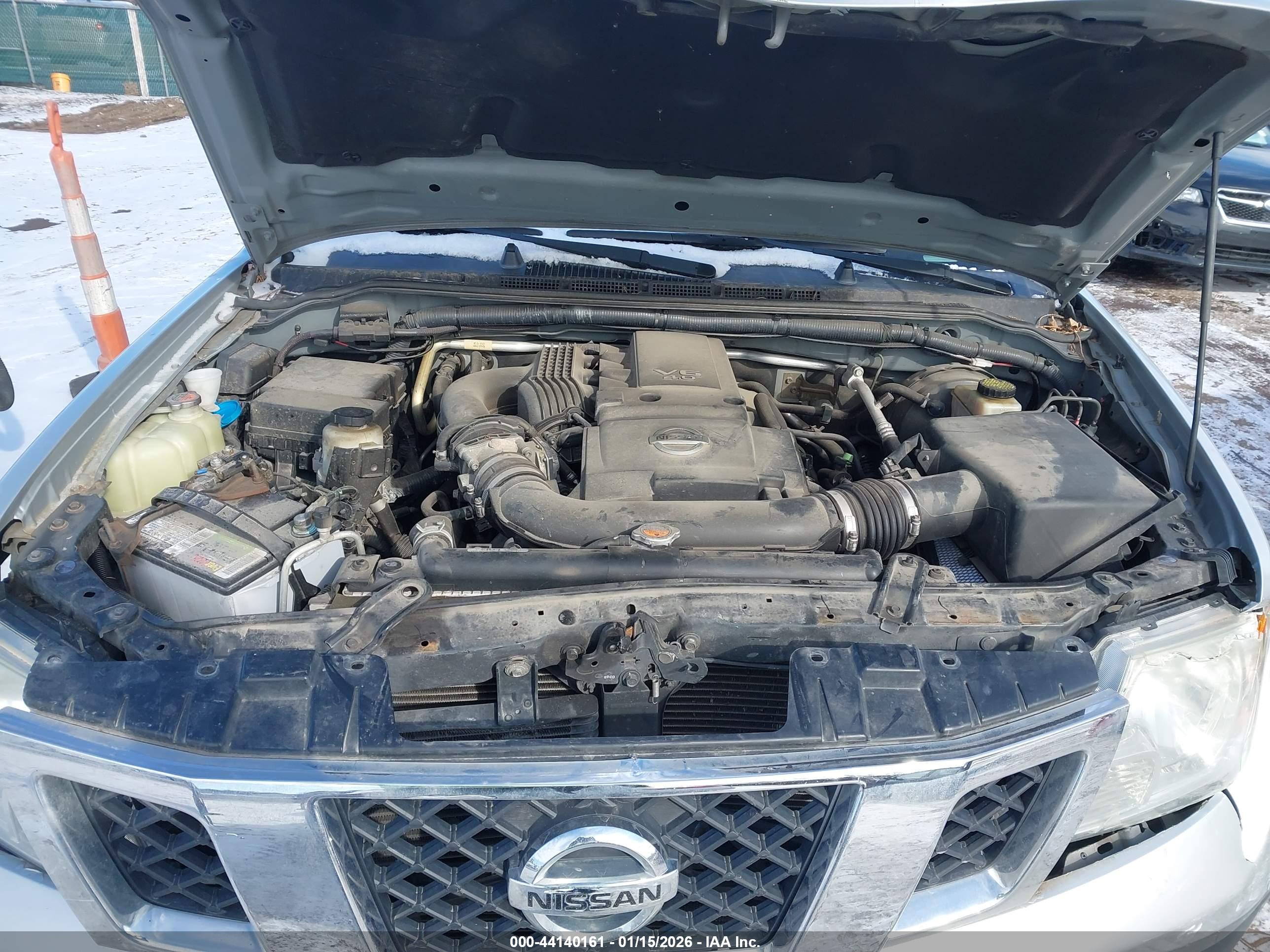 NISSAN FRONTIER image 10
