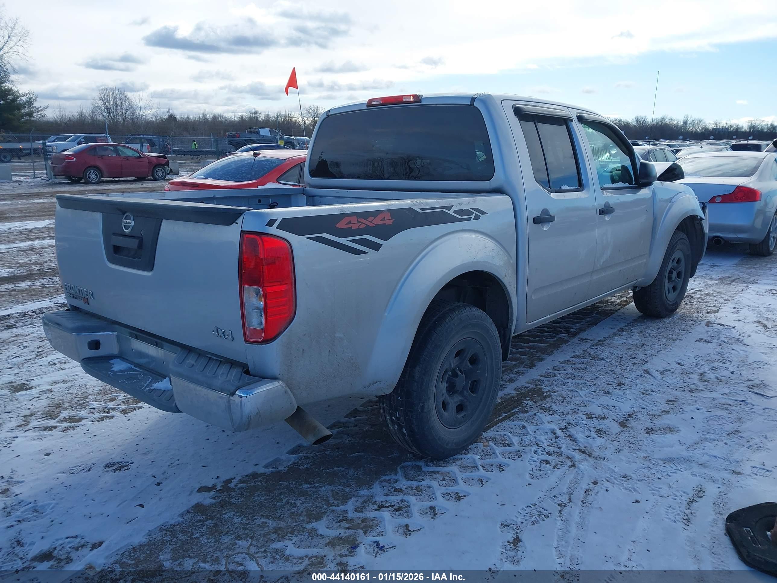 NISSAN FRONTIER image 4