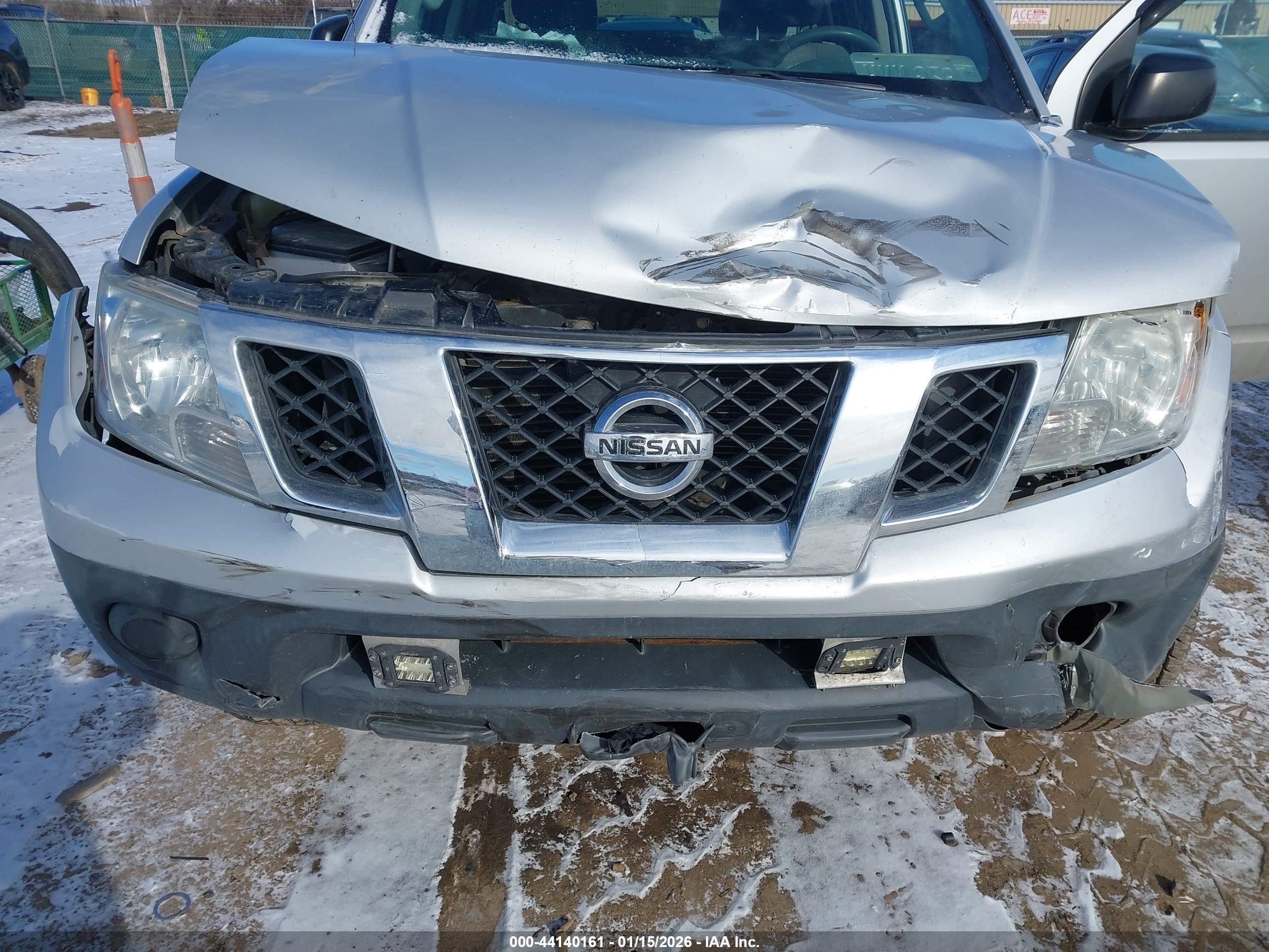NISSAN FRONTIER image 6