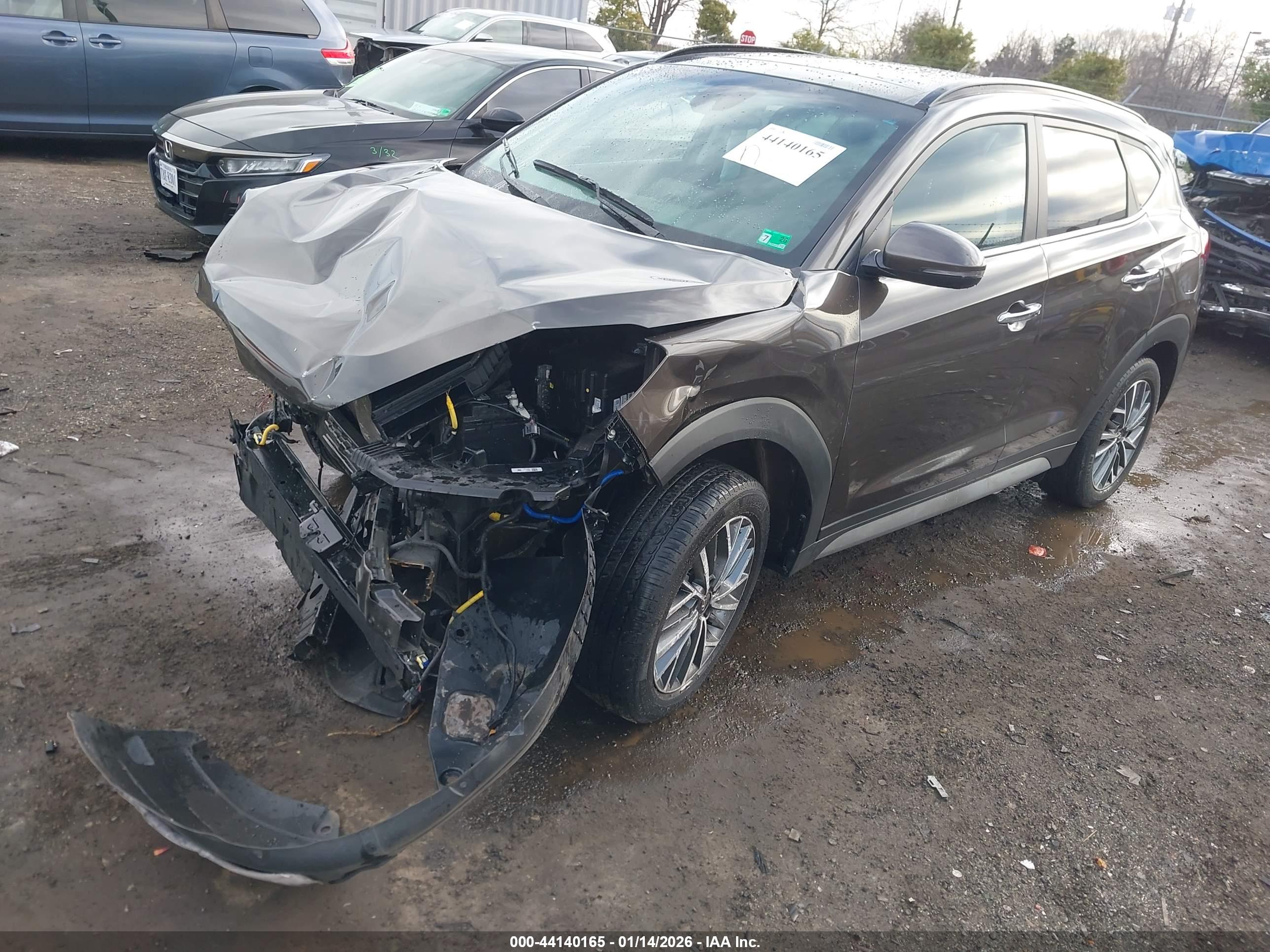 HYUNDAI TUCSON image 2